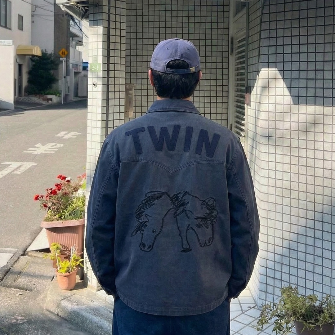 Hongwoosung Field Expedition Jacket Navy 착용 스타일 - 2