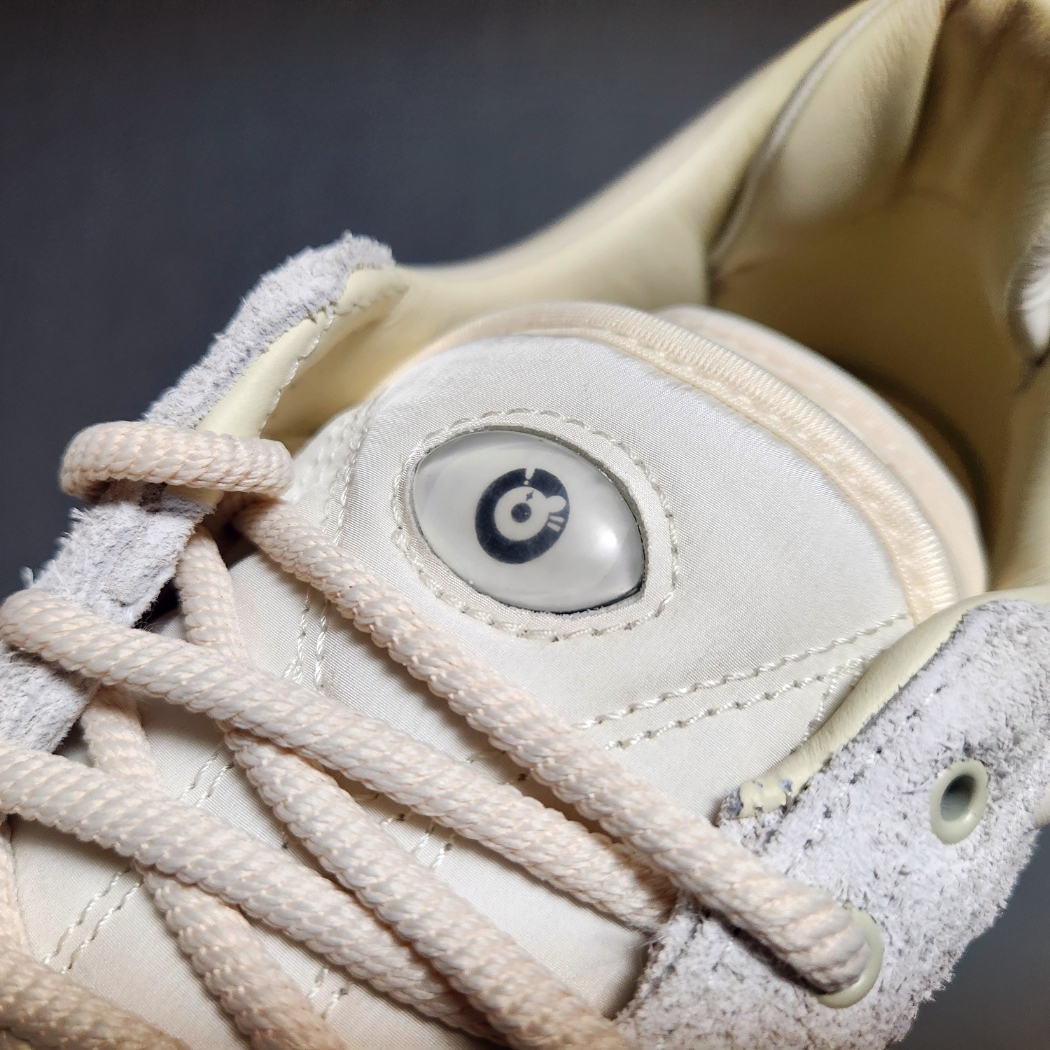 Adidas x Bad Bunny Campus Light Cloud White 착용 스타일 - 3