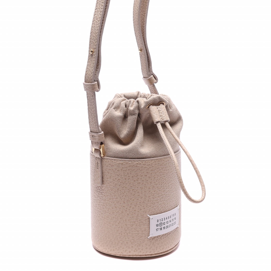 [25% 쿠폰] 메종 마르지엘라 5AC 미니 버킷백 아몬드([25% 쿠폰] Maison Margiela 5AC Mini Bucket Bag Almond) - 3