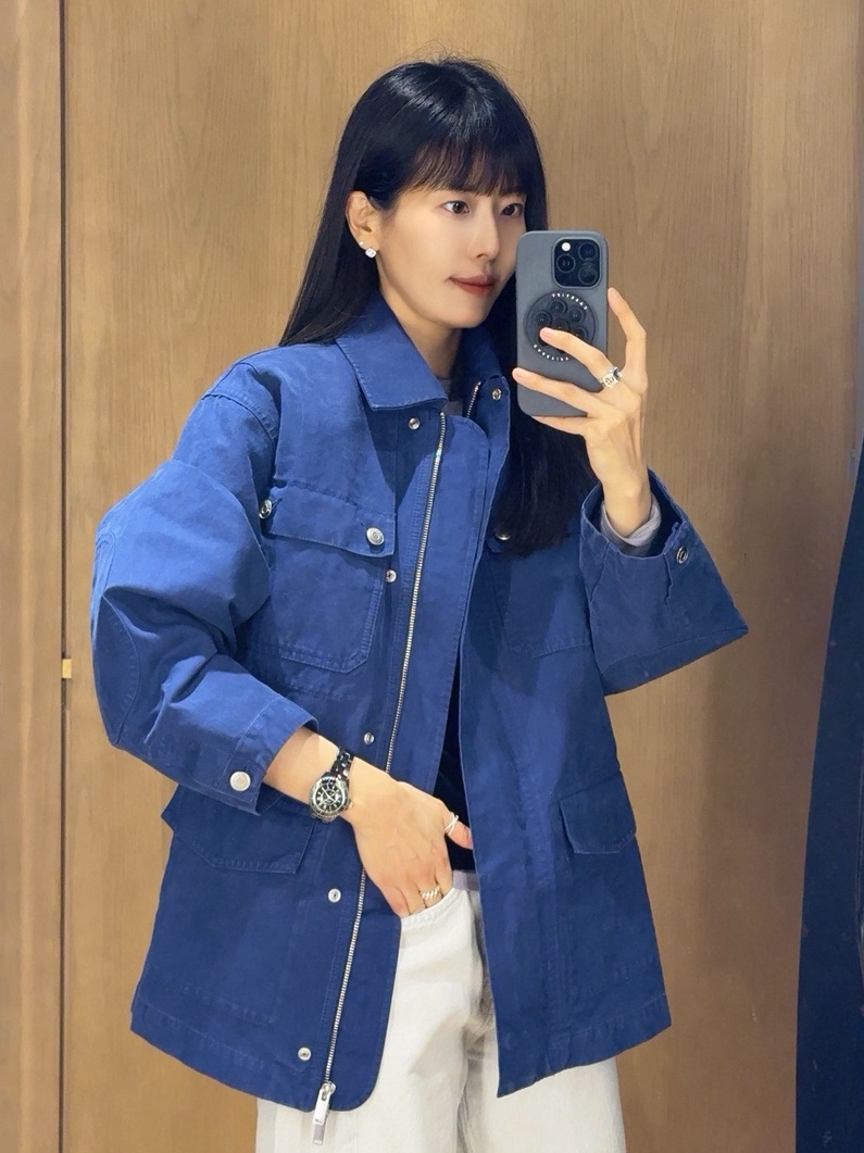 Chanel J12 Watch 33mm Quartz Black 착용 스타일 - 2