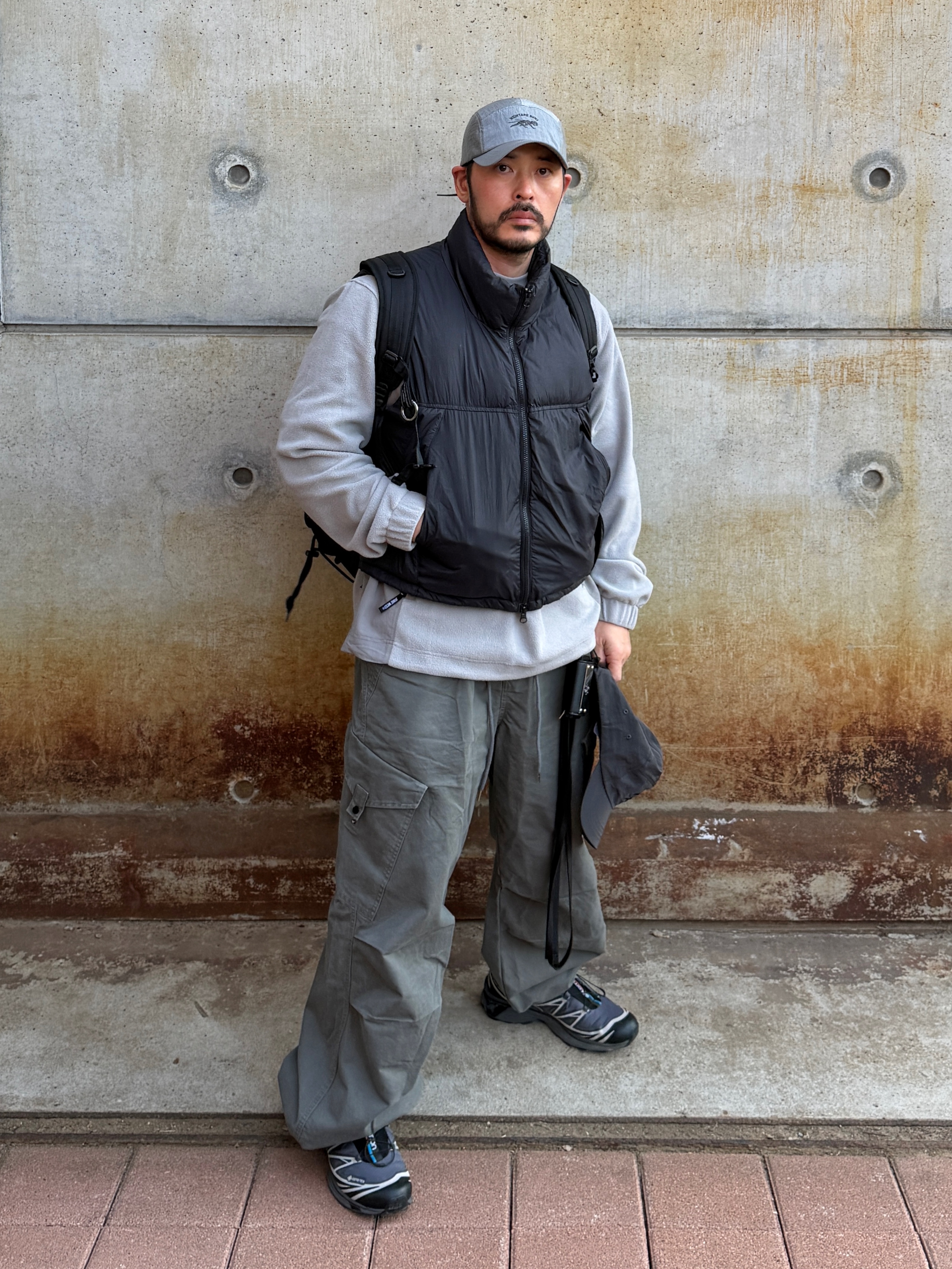 Salomon XT-6 Gore-Tex Black Ebony 착용 스타일 - 3