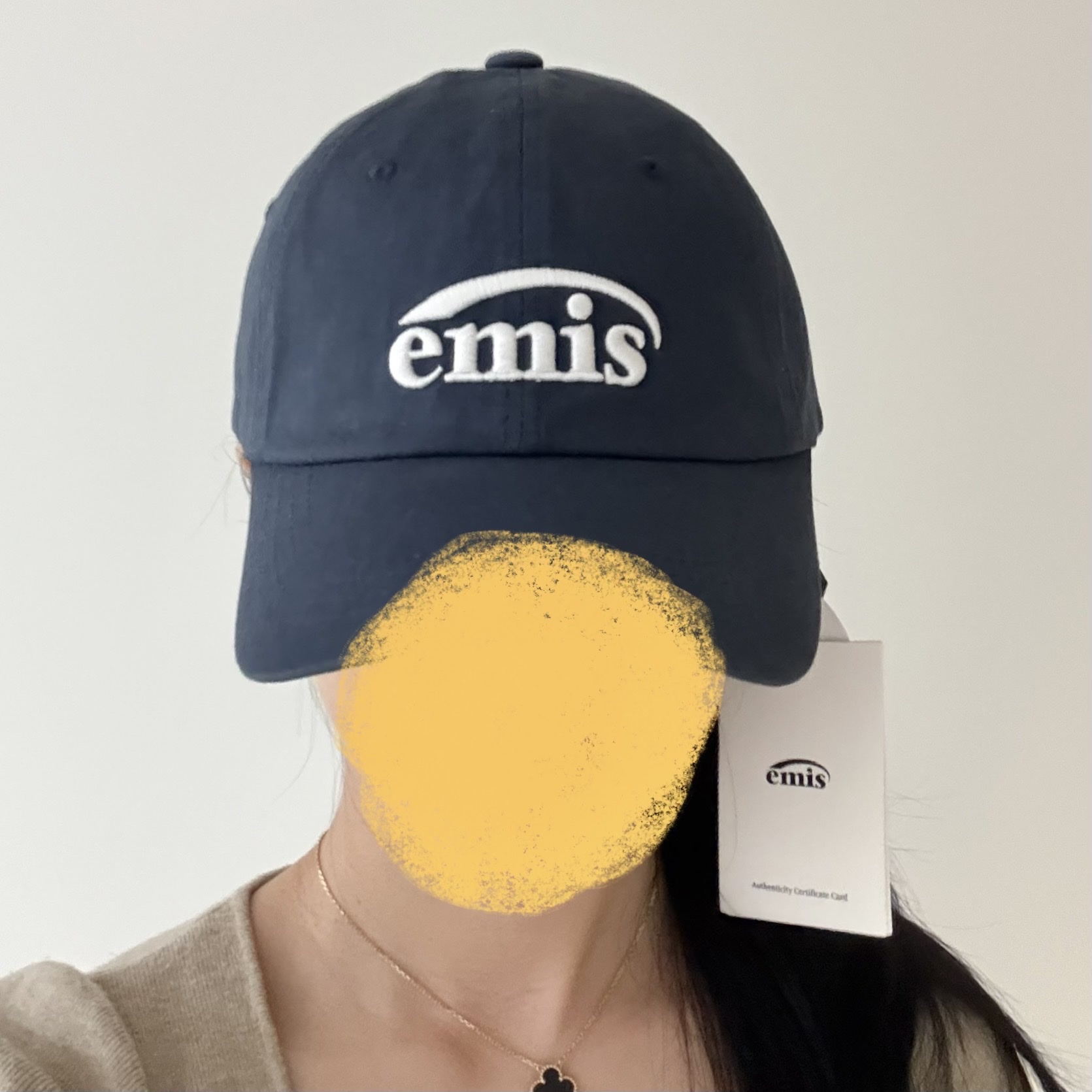 Emis New Logo Emis Cap Navy 착용 스타일 - 2