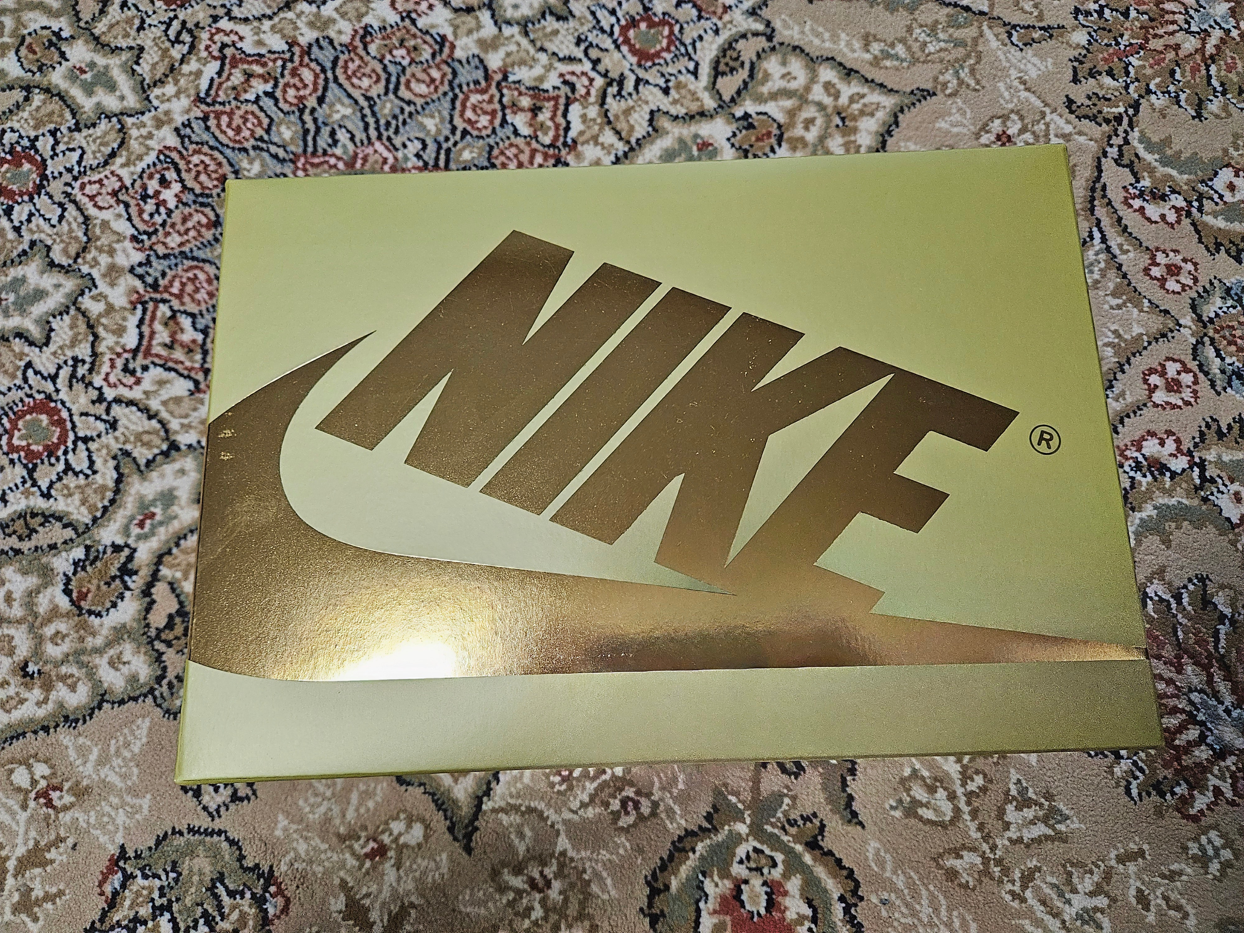 Jordan 1 Retro Low OG Greyish and Sail 착용 스타일 - 1