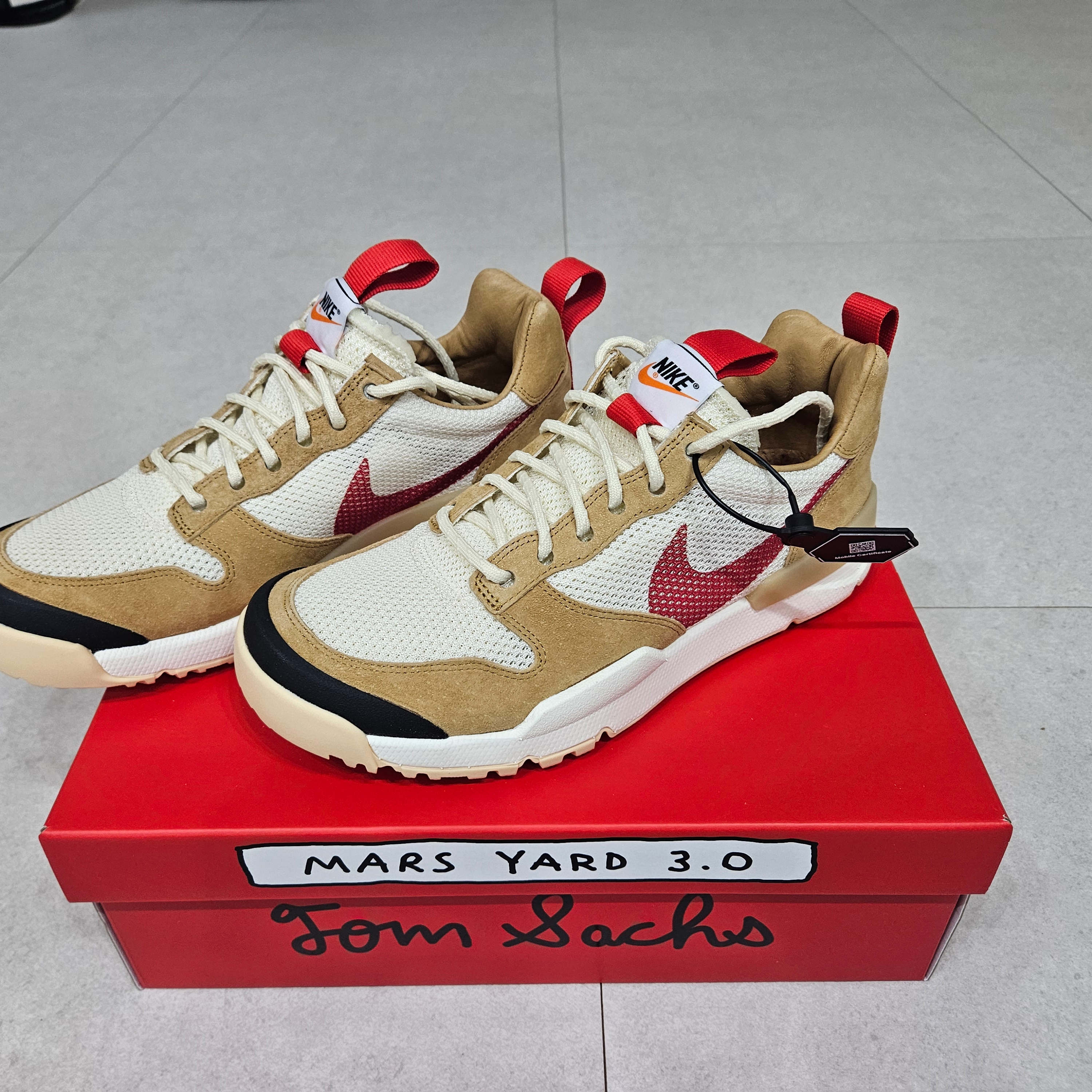 Nike x Tom Sachs Mars Yard Shoe 3.0 Space Camp 착용 스타일