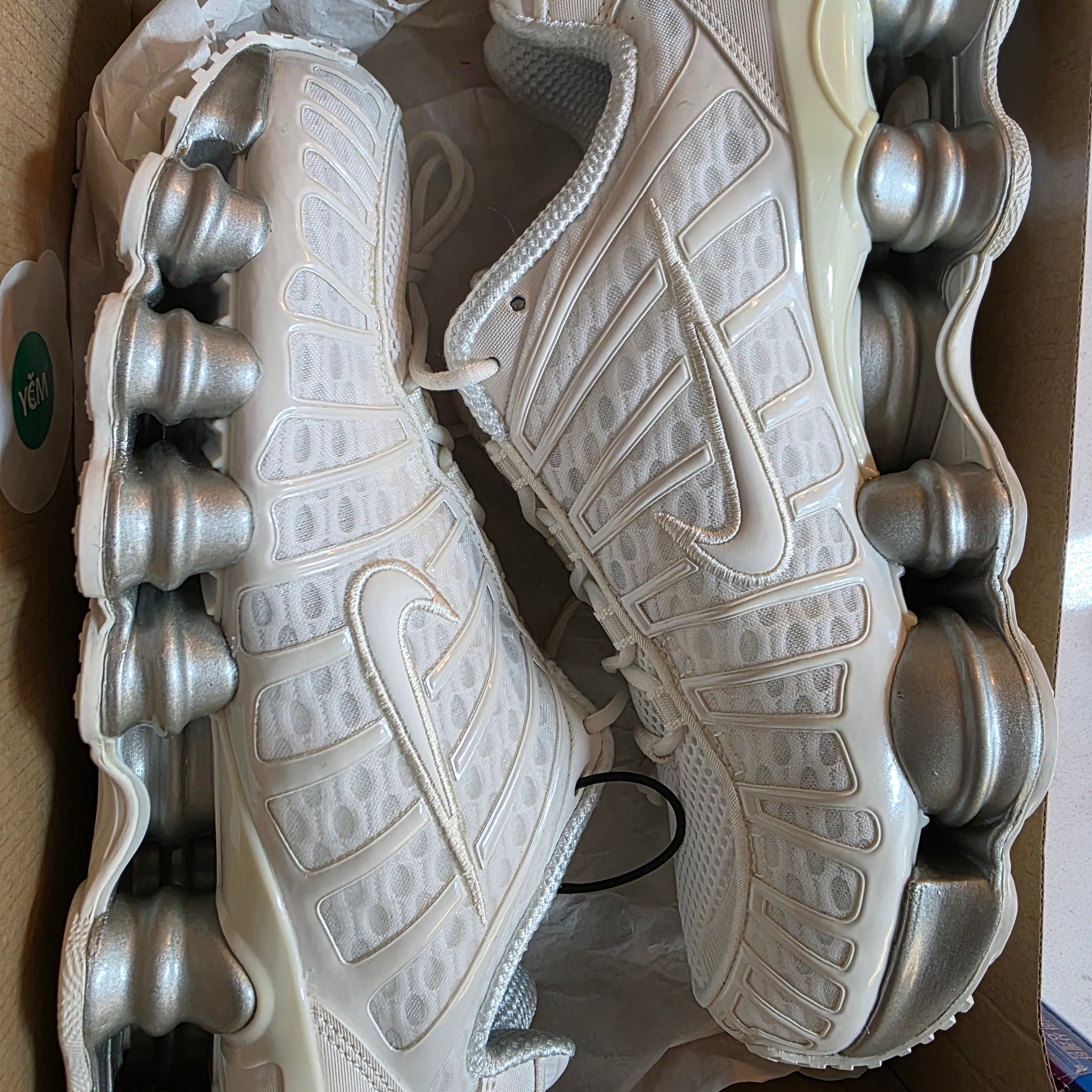 (W) Nike Shox TL Sail 착용 스타일 - 1