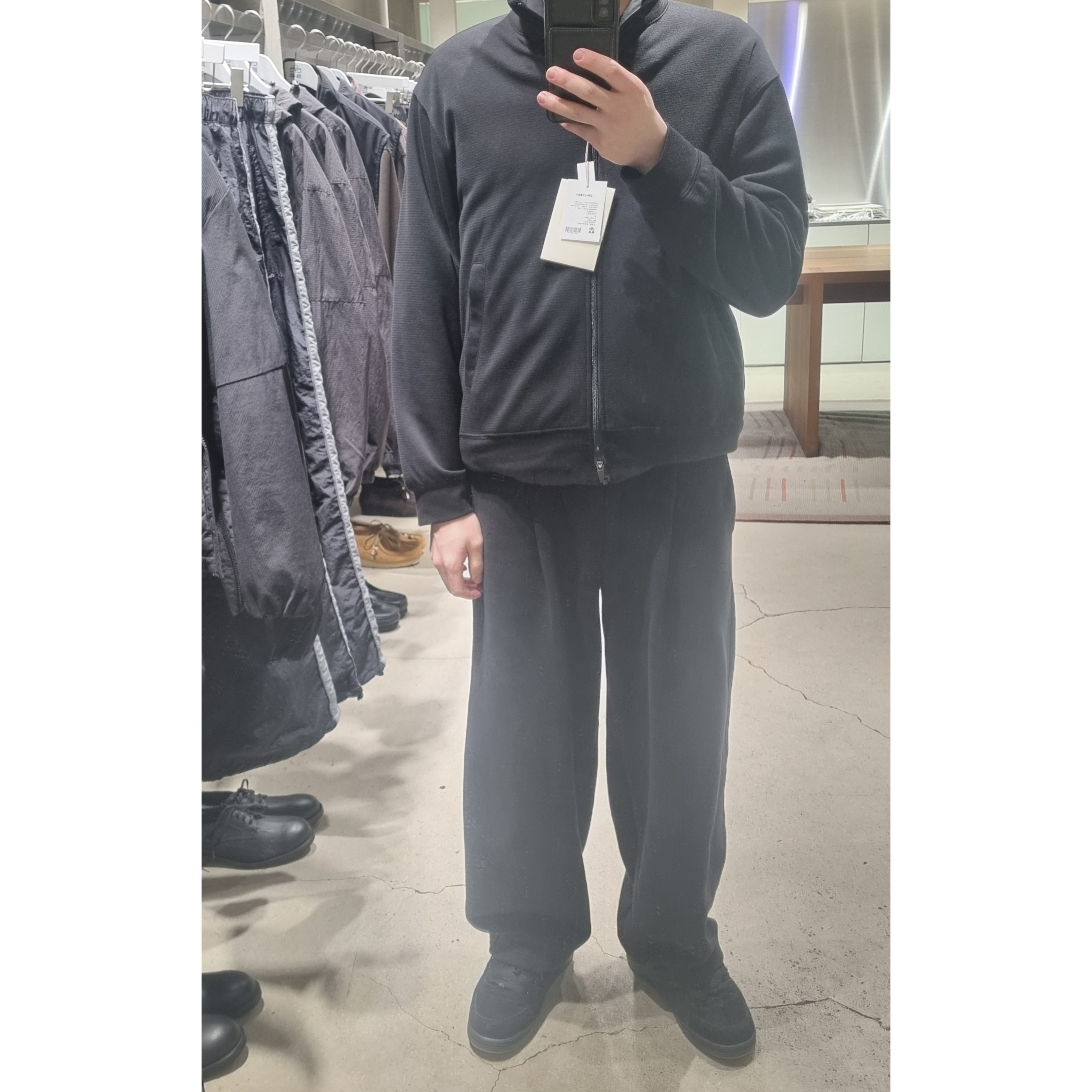 eS Accel OG Black, Polyteru Human Index Human Striped Track Top Jacket Black 착용 스타일 - 1