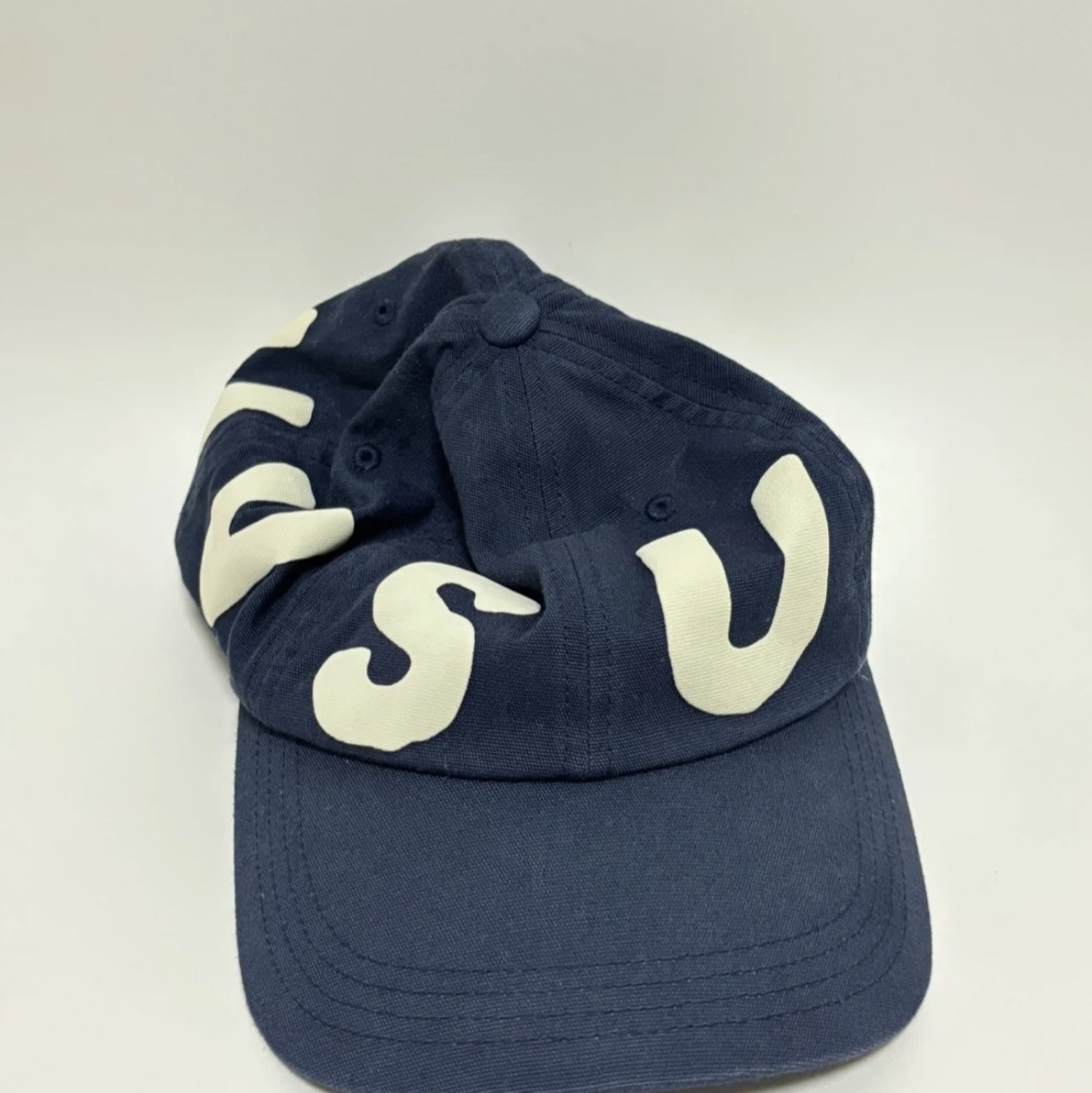 [더블적립] sunlovetour Capital Cap Navy 착용 스타일