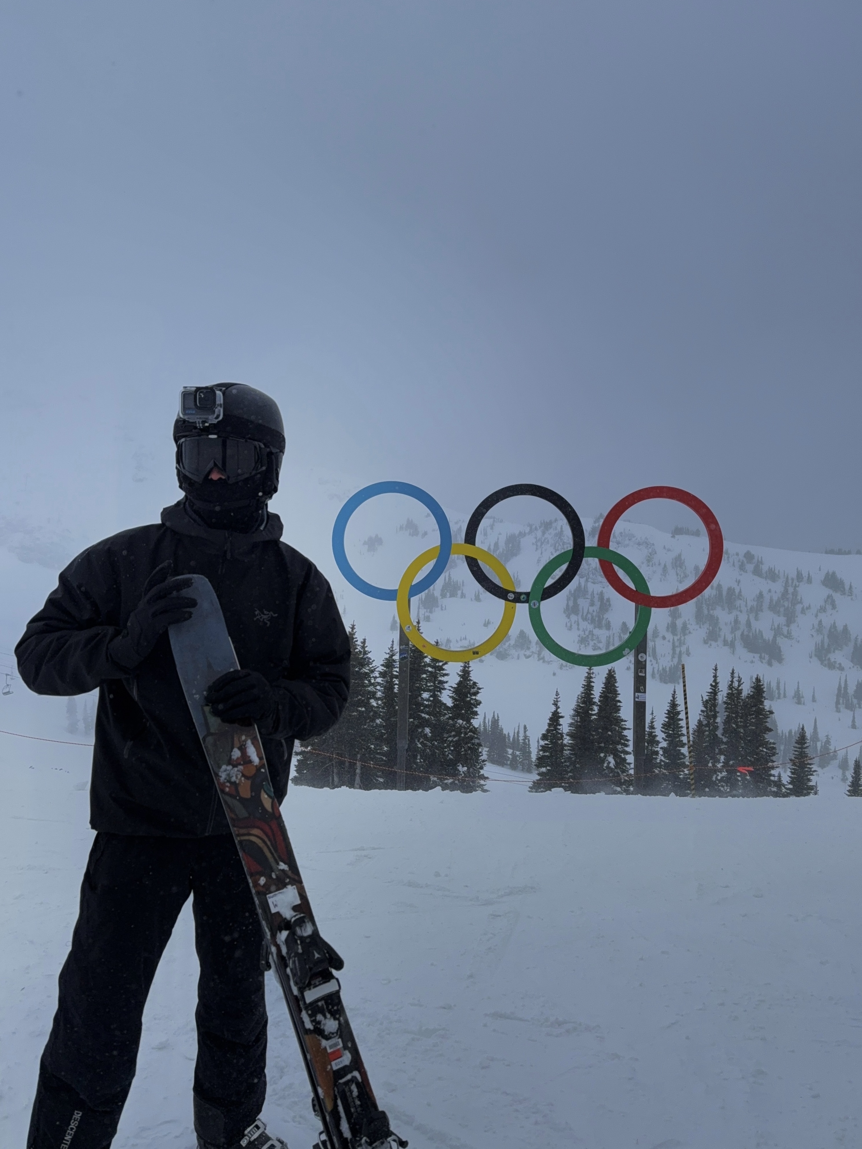 Arc'teryx Beta Jacket Black 착용 스타일 - 2