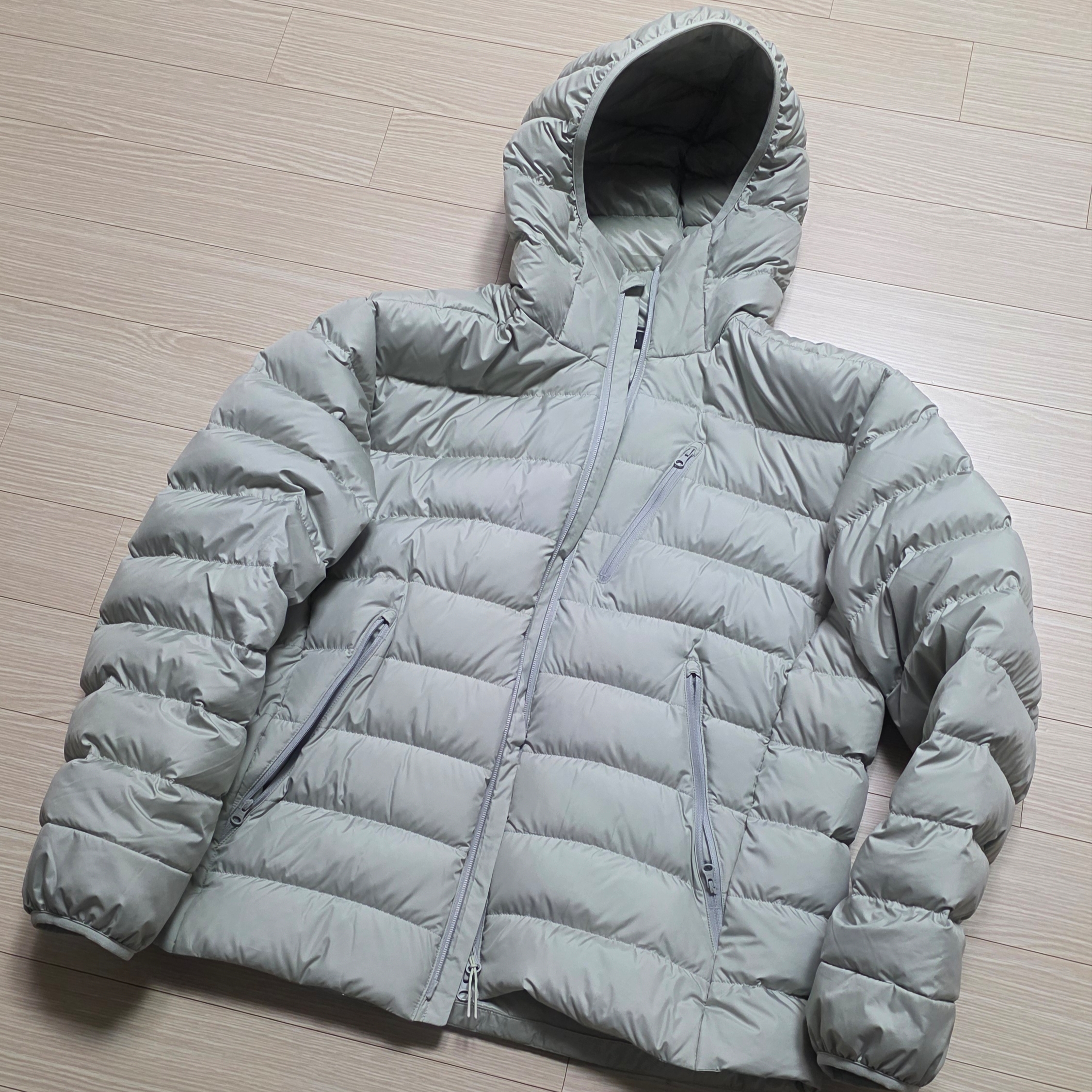 Musinsa Standard City Leisure Hooded Light Down Jacket Pistachio 착용 스타일