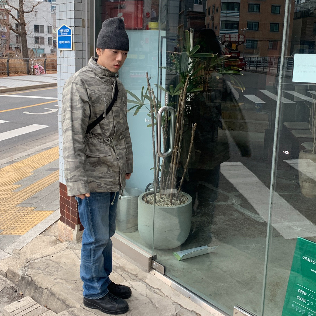Thevinylhouse M-65 Field Jacket Camo 착용 스타일