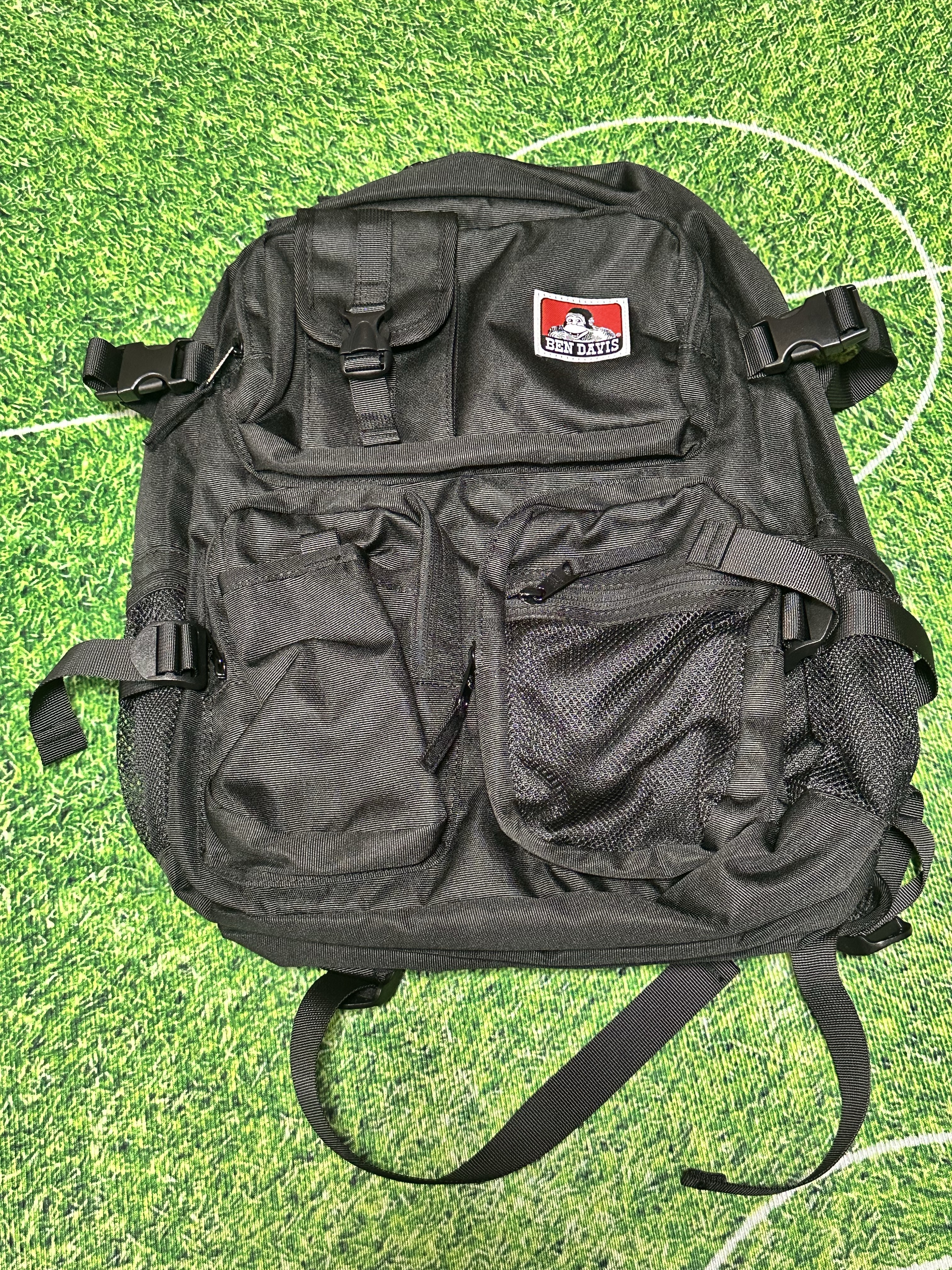 Ben Davis Original Multi Pocket Backpack 30L Black 착용 스타일