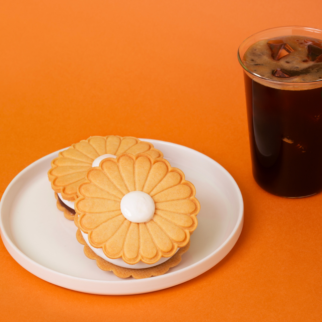 [KREAM 단독] 도레도레 데이지 초코 마시멜로우 쿠키 3개입([KREAM 단독] DORÉ DORÉ Daisy Chocolate Marshmallow Cookie Set) - 4