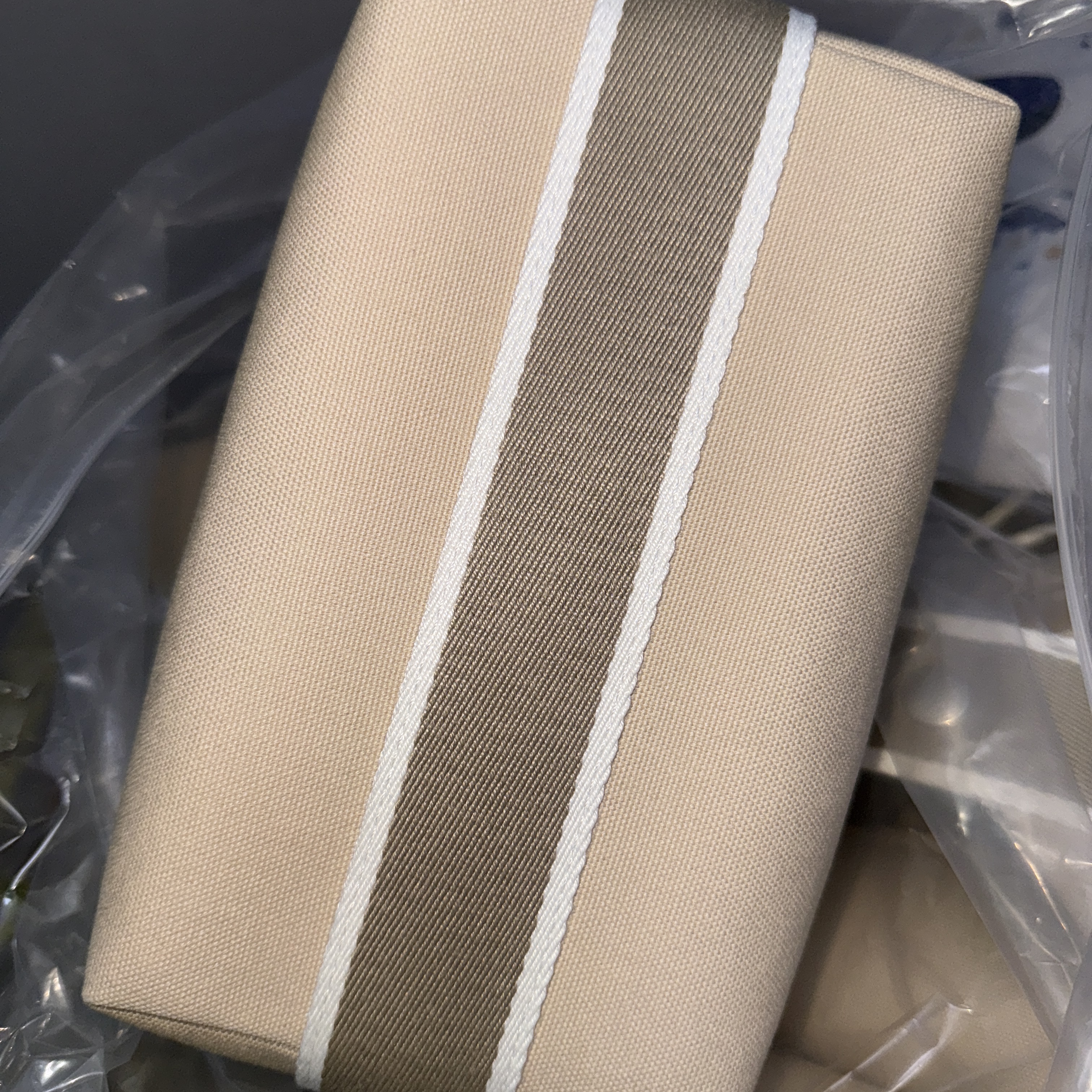 Hermes Large Bride-A-Brac Case Canvas & Naturel 착용 스타일 - 2