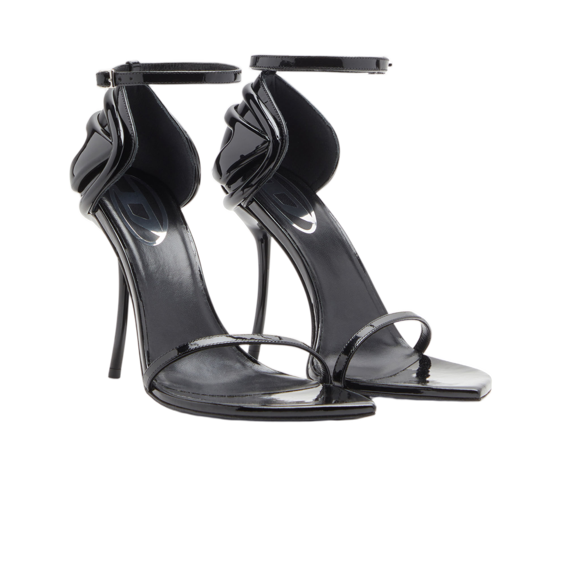 (W) 디젤 D-텐앤하프 스틸레토 샌들 페이턴트 레더 앤 새틴 블랙((W) Diesel D-Ten&Half-Stiletto Sandals In Patent Leather and Satin Black) - 2