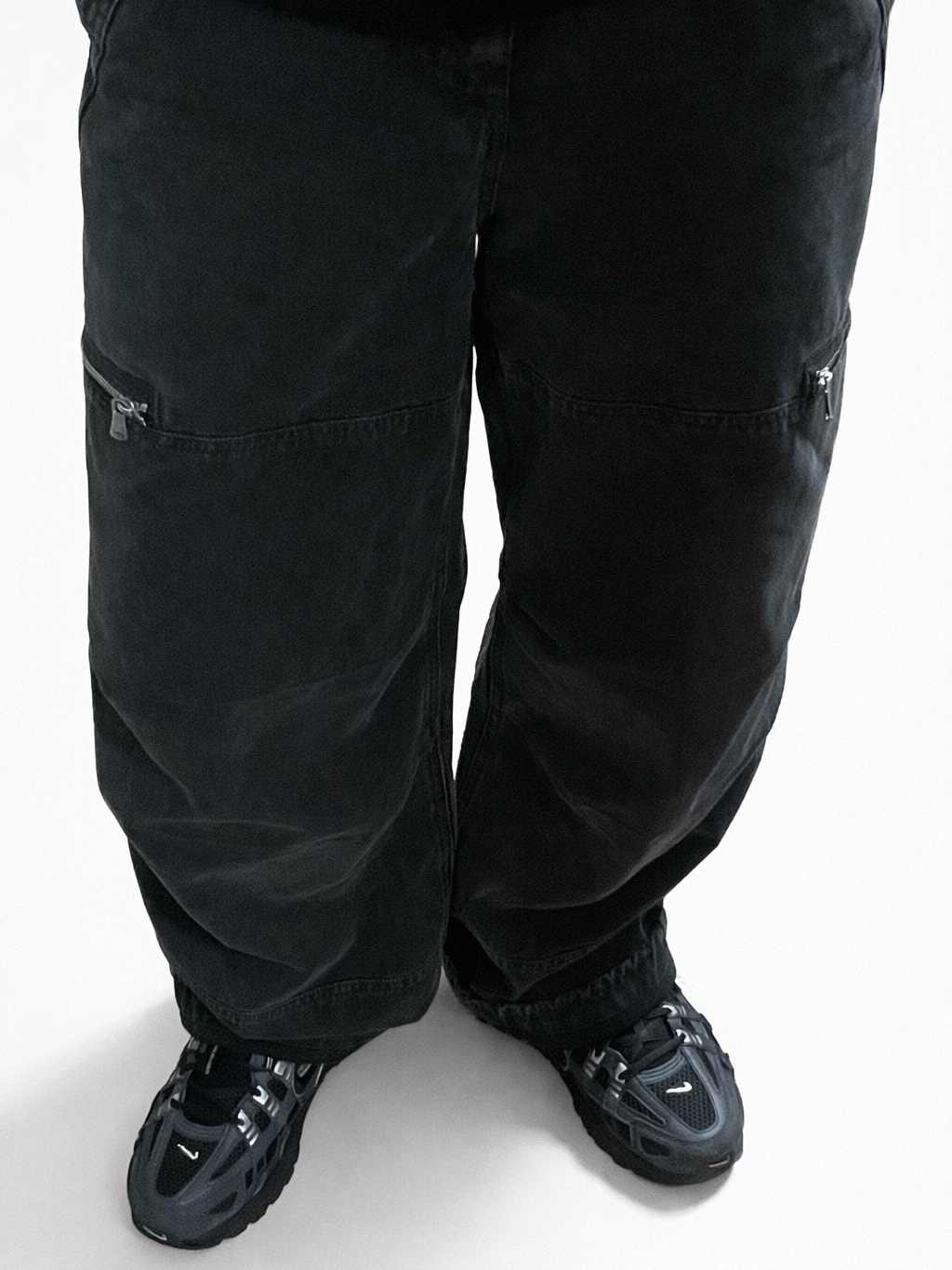 Nike P-6000 Suede Anthracite Chrome 착용 스타일 - 2