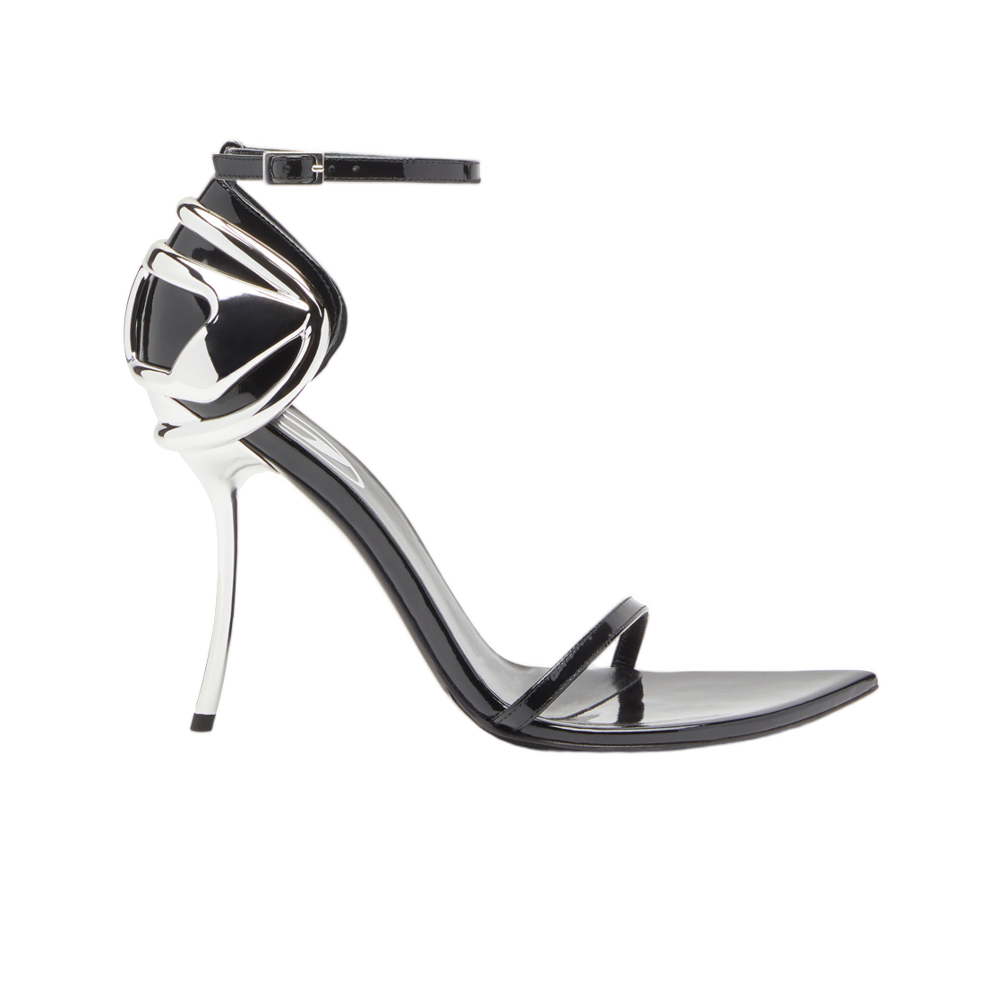 (W) 디젤 D-텐앤하프 스틸레토 샌들 페이턴트 레더 앤 새틴 블랙((W) Diesel D-Ten&Half-Stiletto Sandals In Patent Leather and Satin Black)