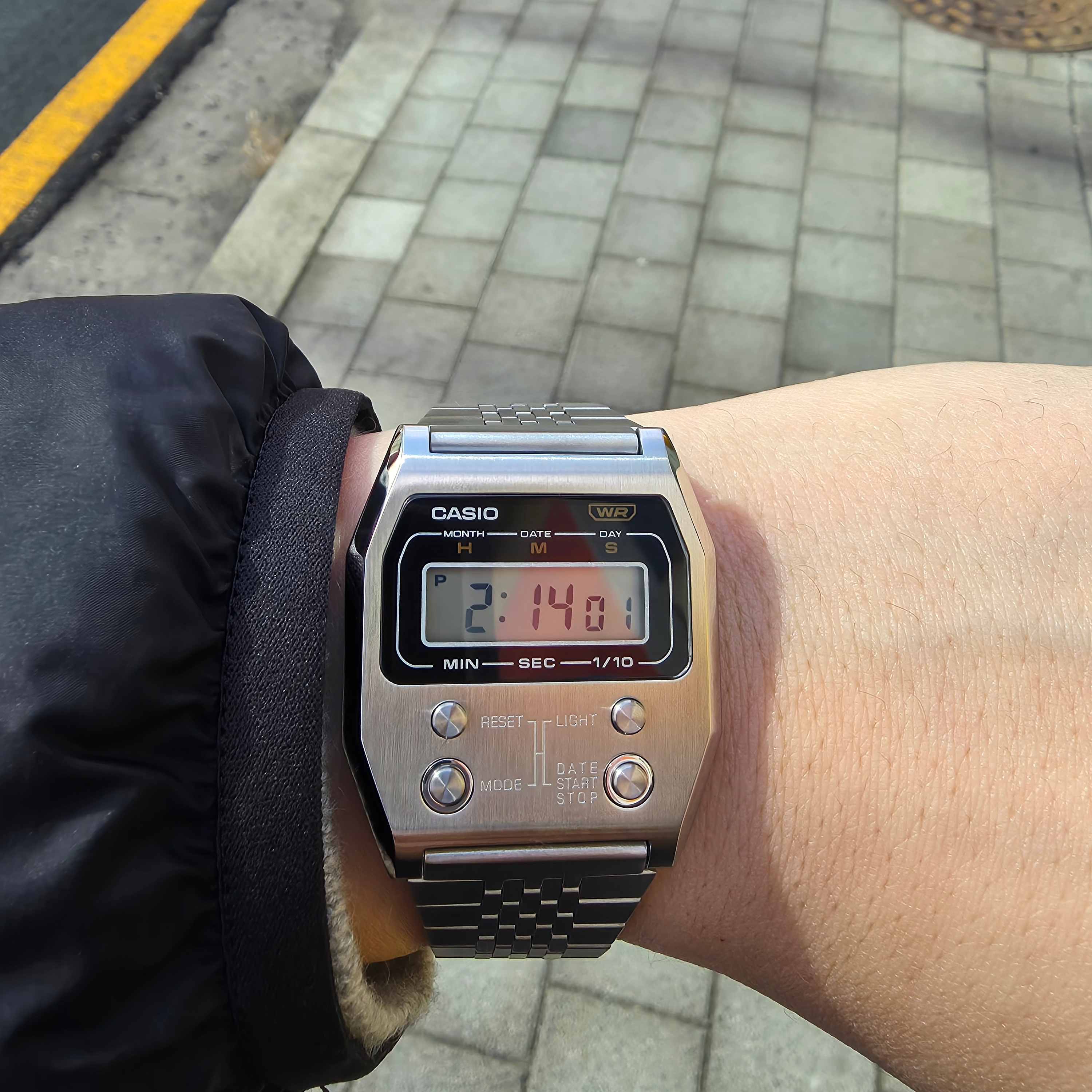 Casio A-1100D-1 착용 스타일