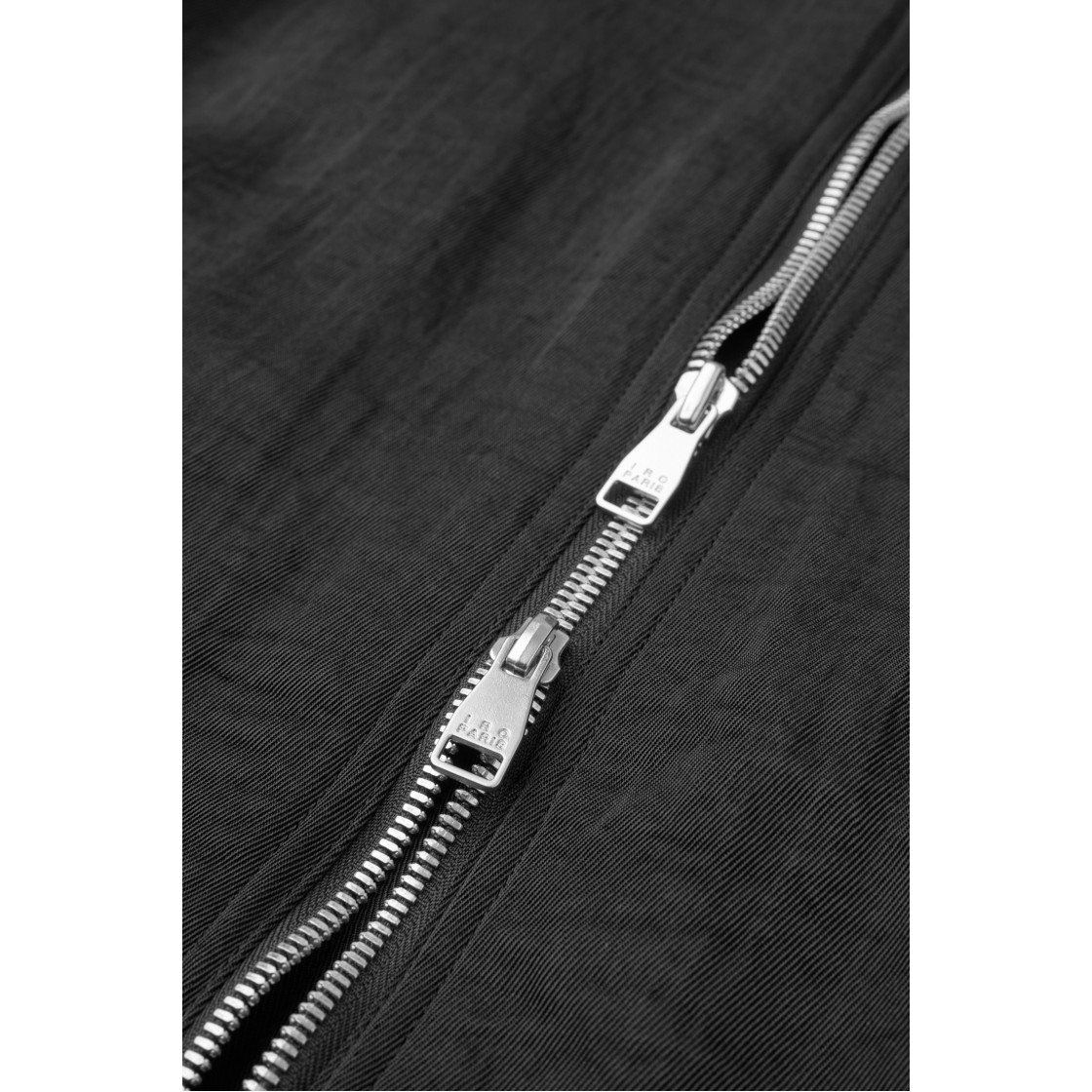 이로 디쿠프 나일론 하이넥 커팅 점퍼 블랙(IRO Decoup Nylon High Neck Cut Jumper Black) - 5