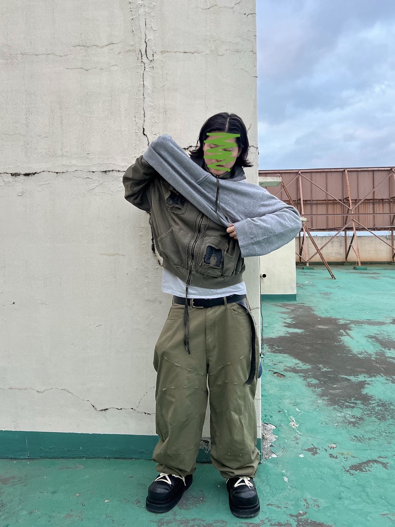 Undermycar Multi Patched Vintage Gaor Zip-Up Khaki - 25SS 착용 스타일 - 1