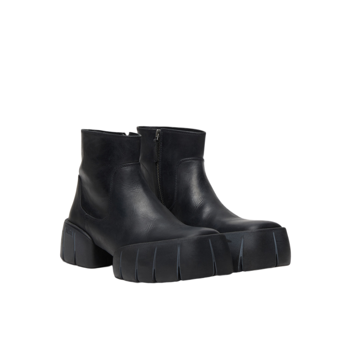 디젤 D-텍스 오일드 레더 앵클 부츠 스플릿 솔 블랙(Diesel D-Tex-Oiled Leather Ankle Boots with Split Sole Black) - 2