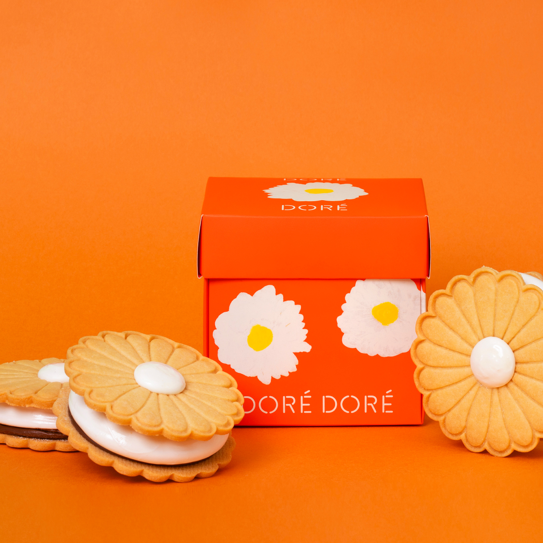 [KREAM 단독] 도레도레 데이지 초코 마시멜로우 쿠키 3개입([KREAM 단독] DORÉ DORÉ Daisy Chocolate Marshmallow Cookie Set) - 3