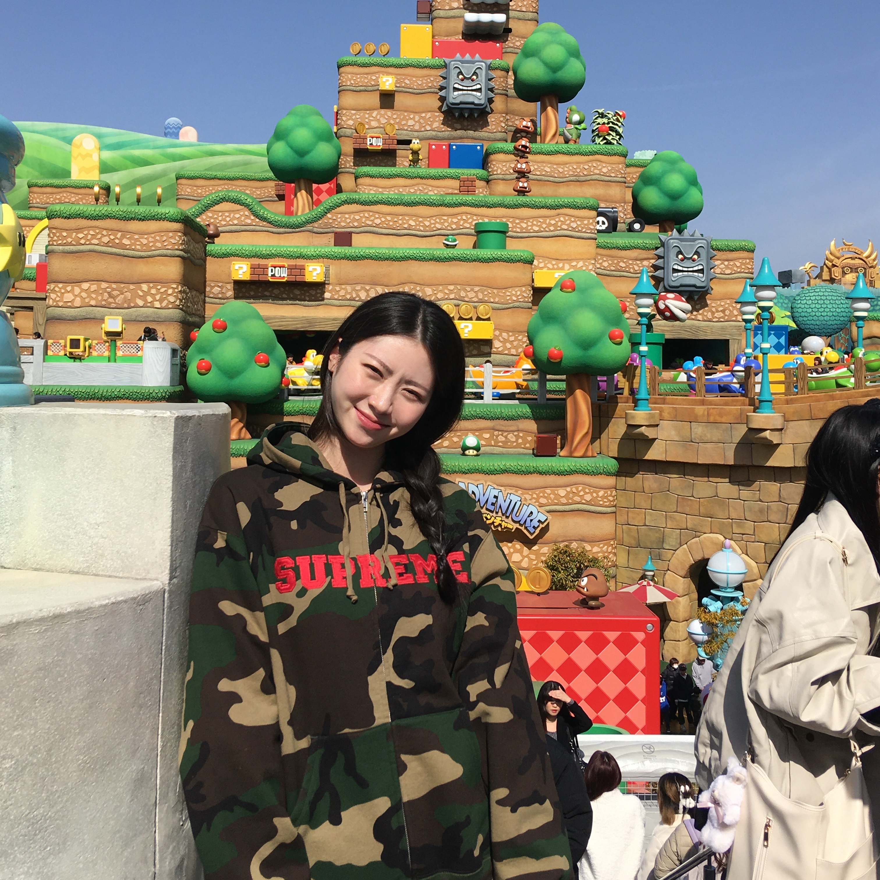 Supreme Collegiate Applique Zip Up Hooded Sweatshirt Woodland Camo - 25FW, Salomon XT-6 Nocturne Vision Black Silver 착용 스타일 - 1