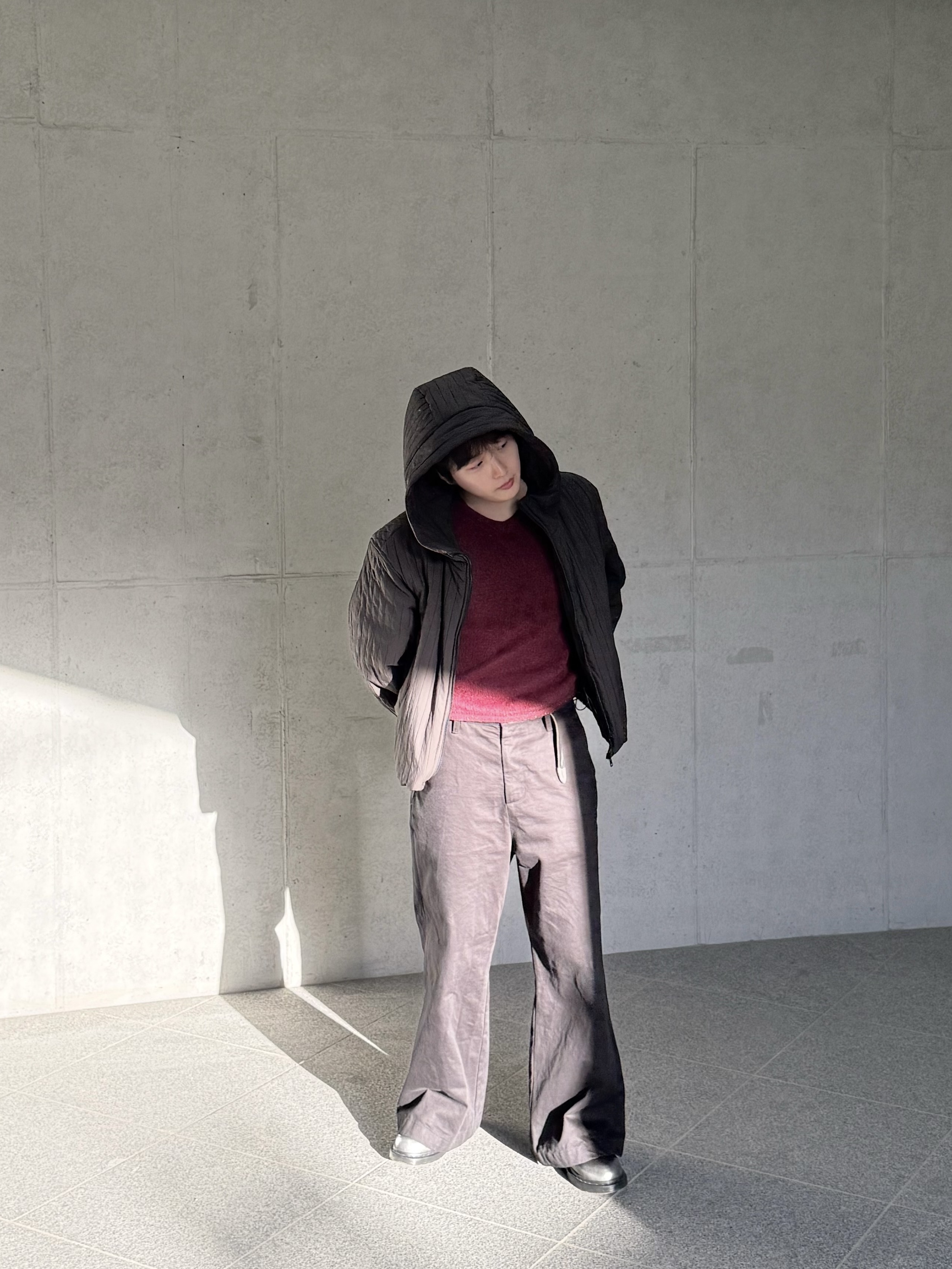 Dr. Martens 1461 Silver Arcadia Multi, Haleine x Helet Shaggy Cropped V-Neck Knit Burgundy (WT402) 착용 스타일 - 2