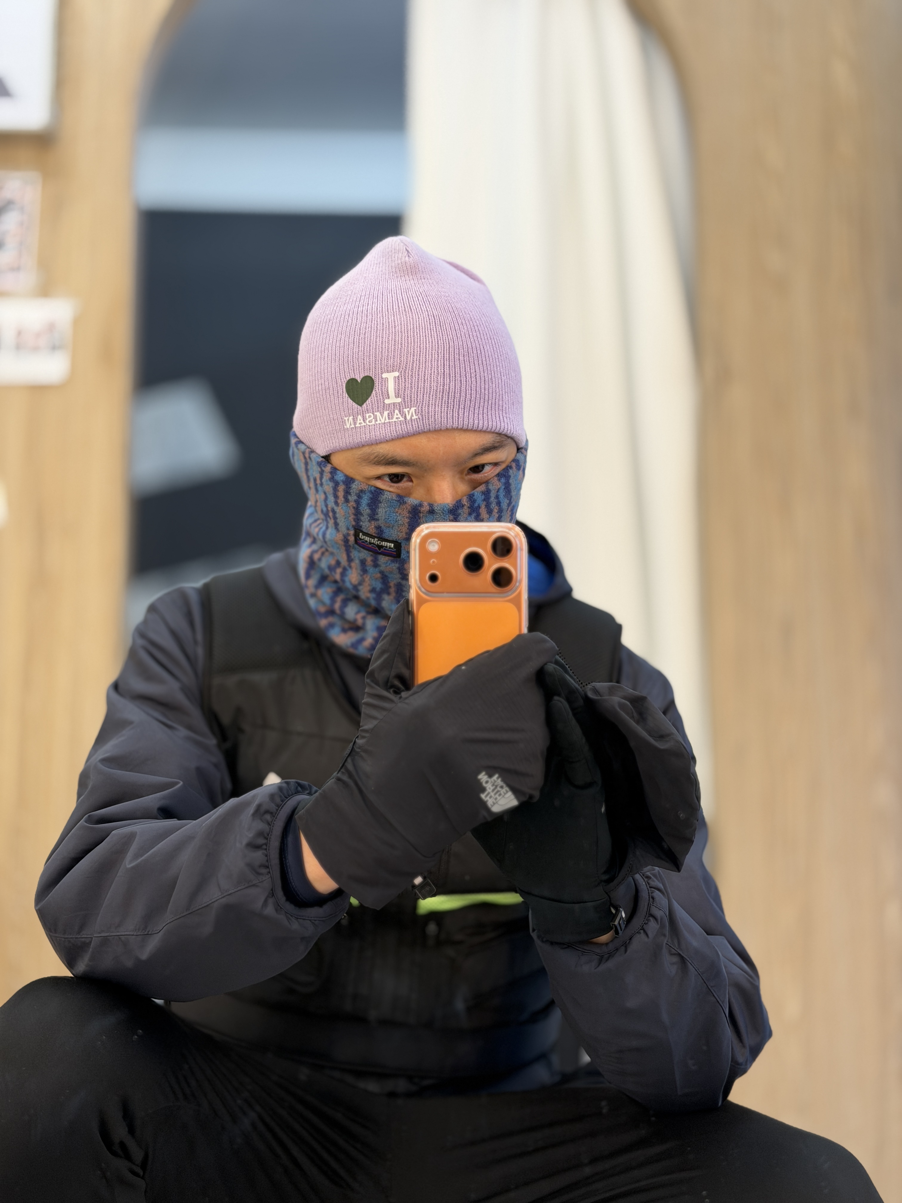 The North Face Wind Up Run Glove Black - 25FW 착용 스타일 - 1