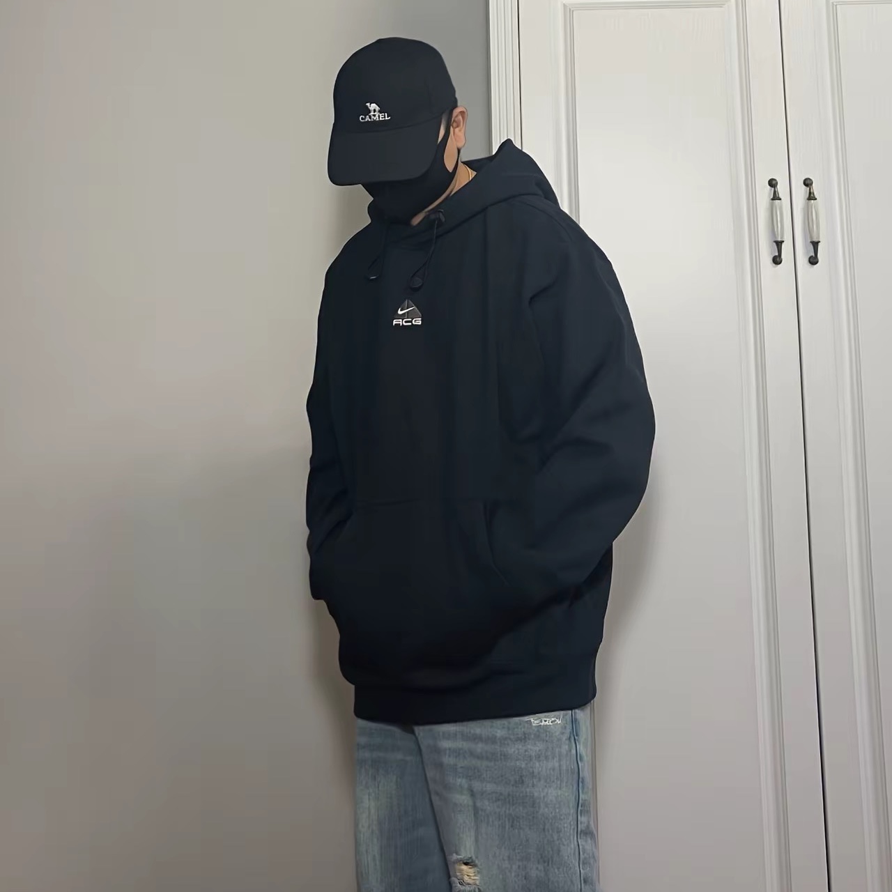 Nike ACG Therma-Fit Fleece Pullover Hoodie Black Anthracite - Asia 착용 스타일 - 4