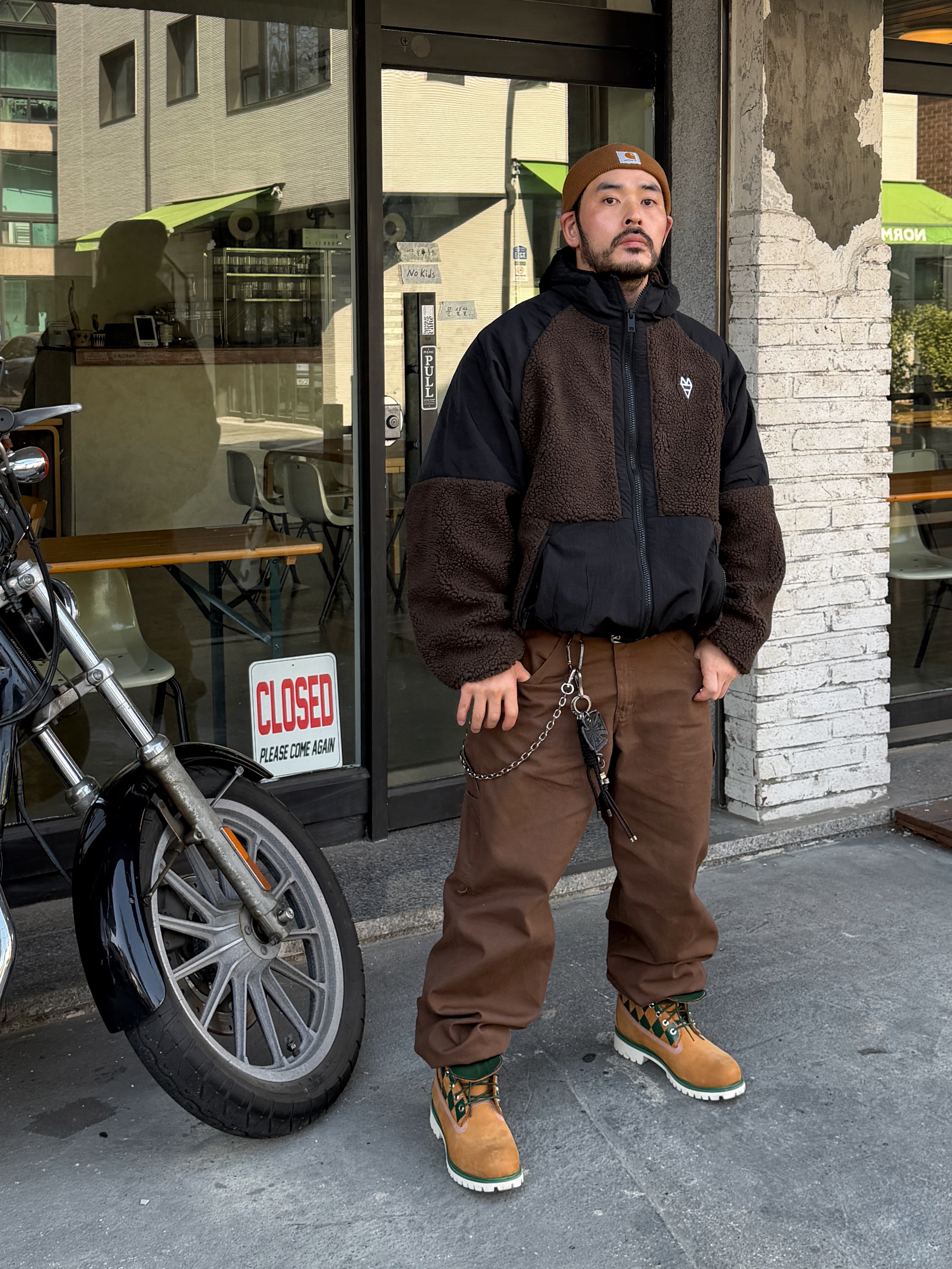 KASINA x Timberland 6 In Premium Vibram GTX Wheat 착용 스타일 - 5