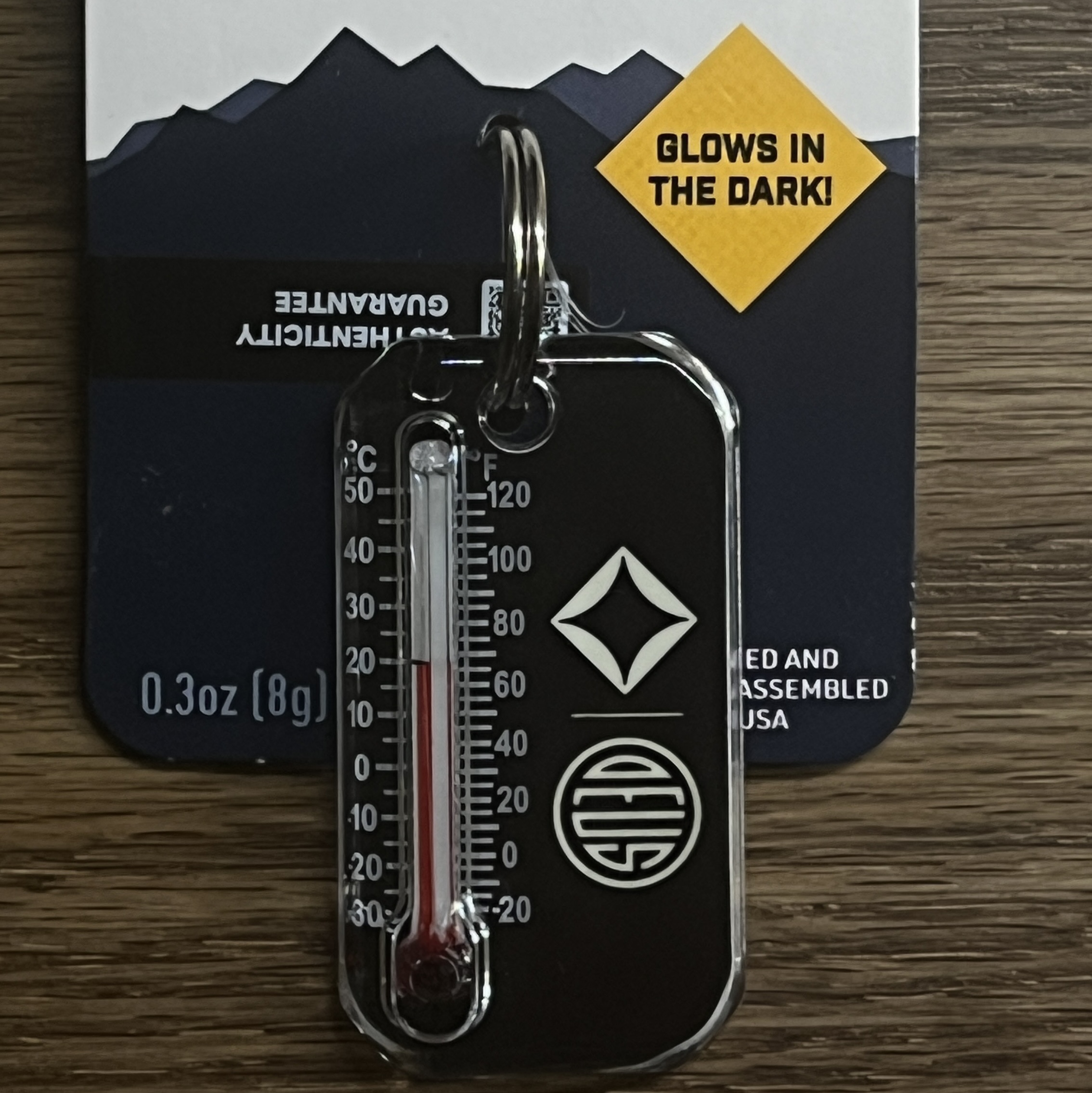 Helinox x Deus Ex Machina Thermometer Black 착용 스타일 - 2