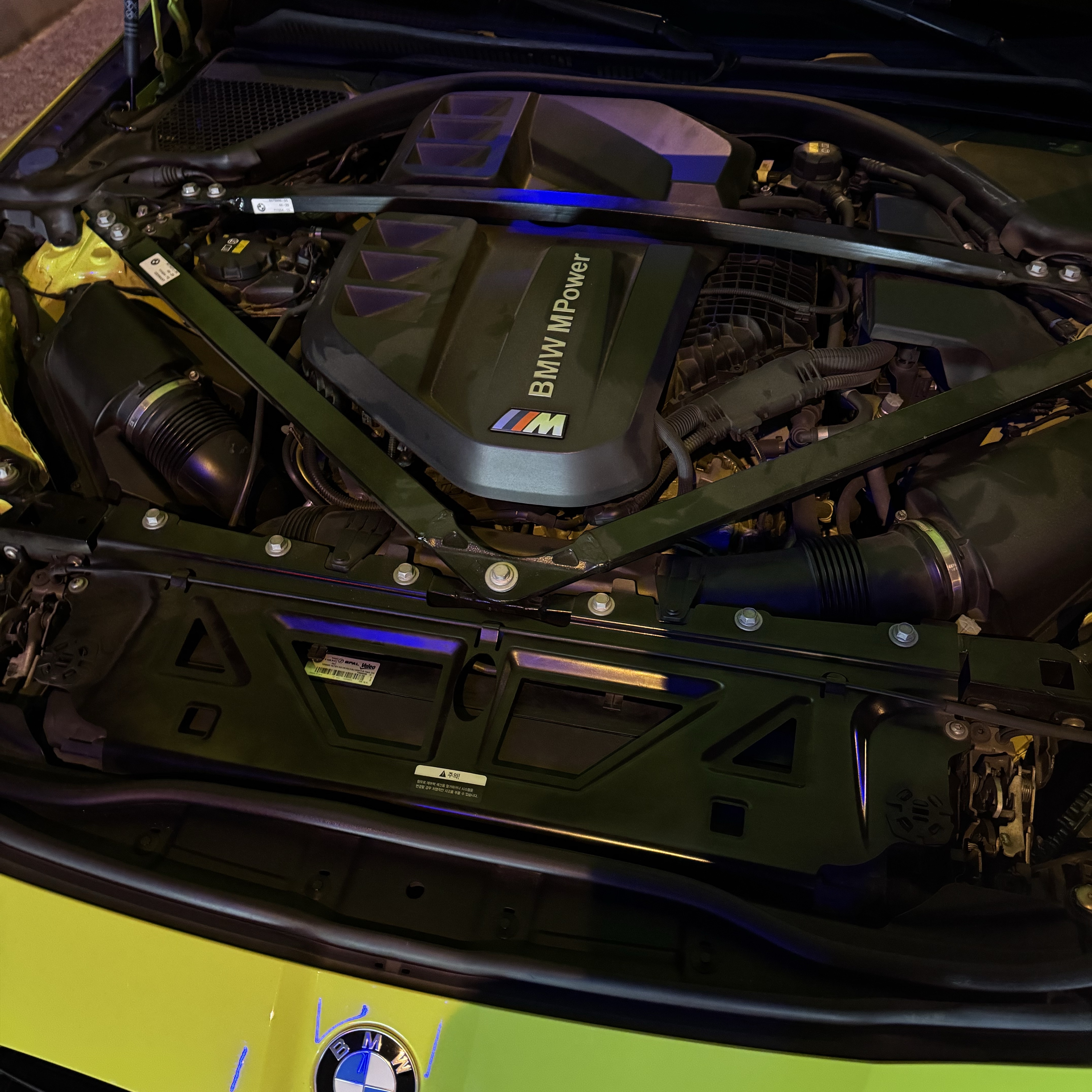 Lego Technic BMW M4 GT3 Evo Race Car 착용 스타일