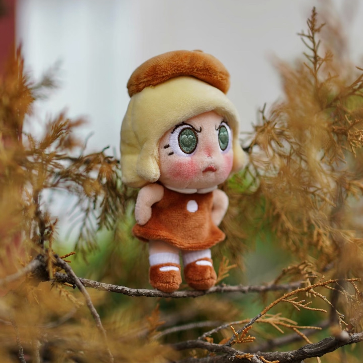 Pop Mart Angry Molly Angry Energy Series Plush Pendant Brown Fire (Opened Case) 착용 스타일