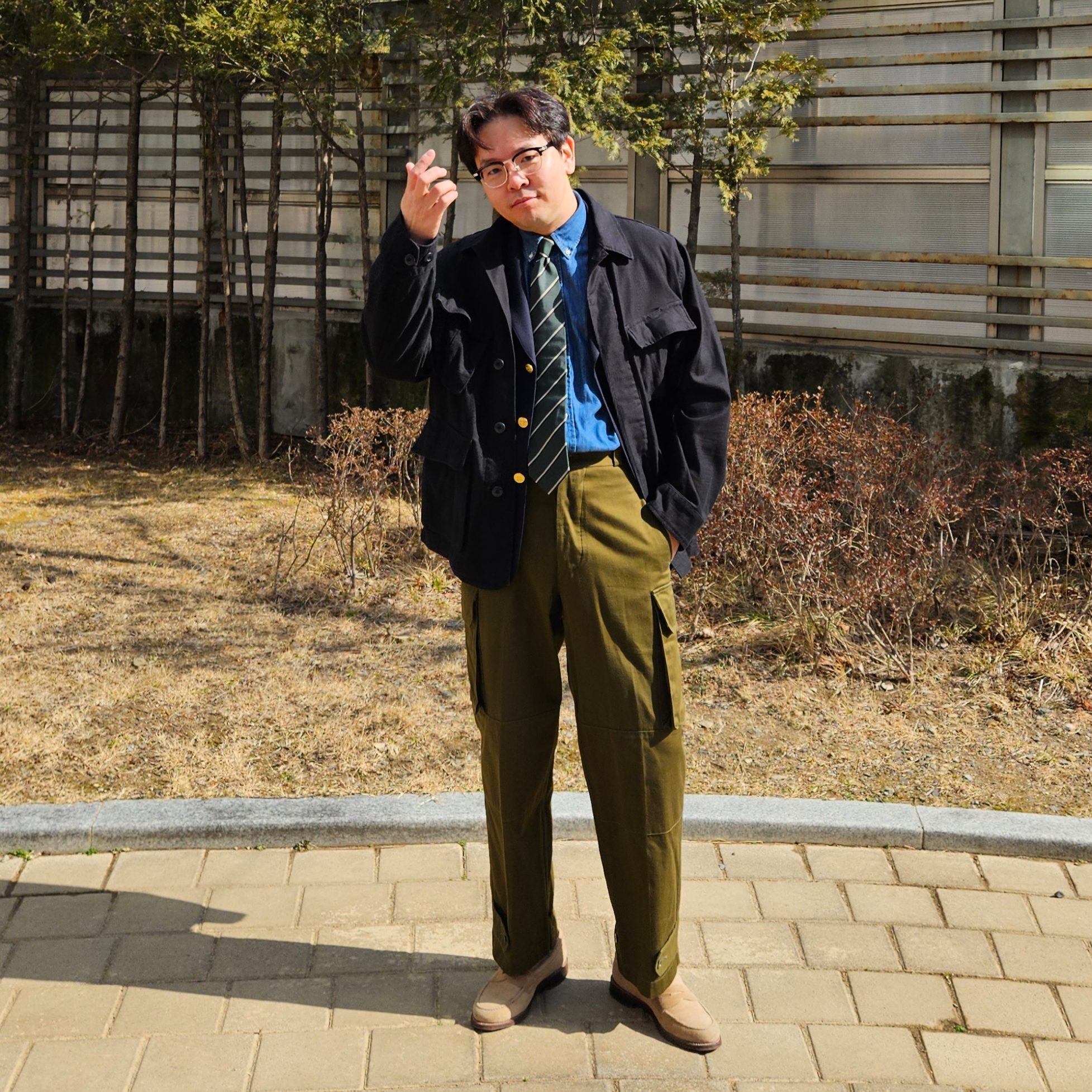 Alden 6244 Suede Unlined Penny Loafer Tan - D, [30%적립] Polo Ralph Lauren Custom Fit Denim Shirt Navy 착용 스타일 - 1