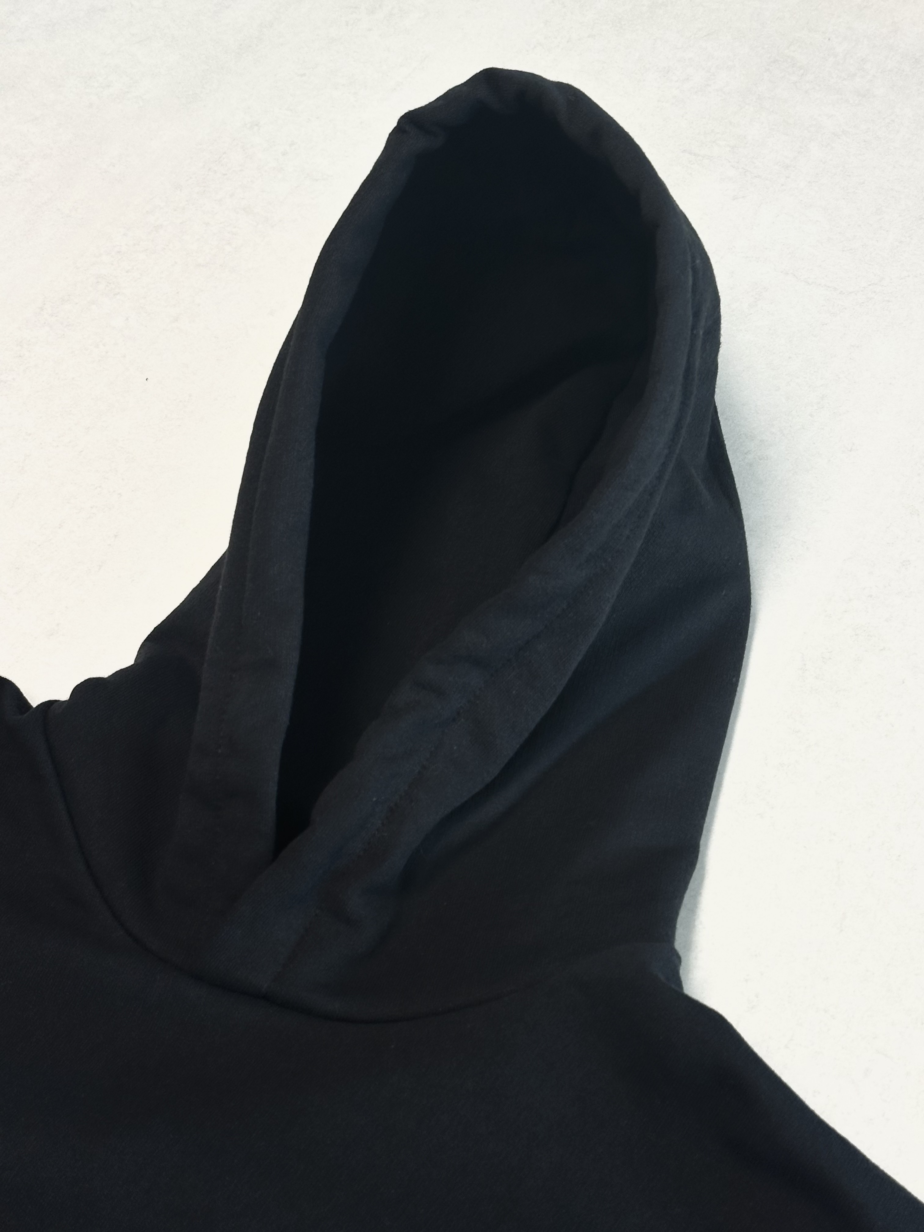Yeezy x Gosha Rubchinskiy Blank HD-01 Hoodie Charcoal 착용 스타일 - 1