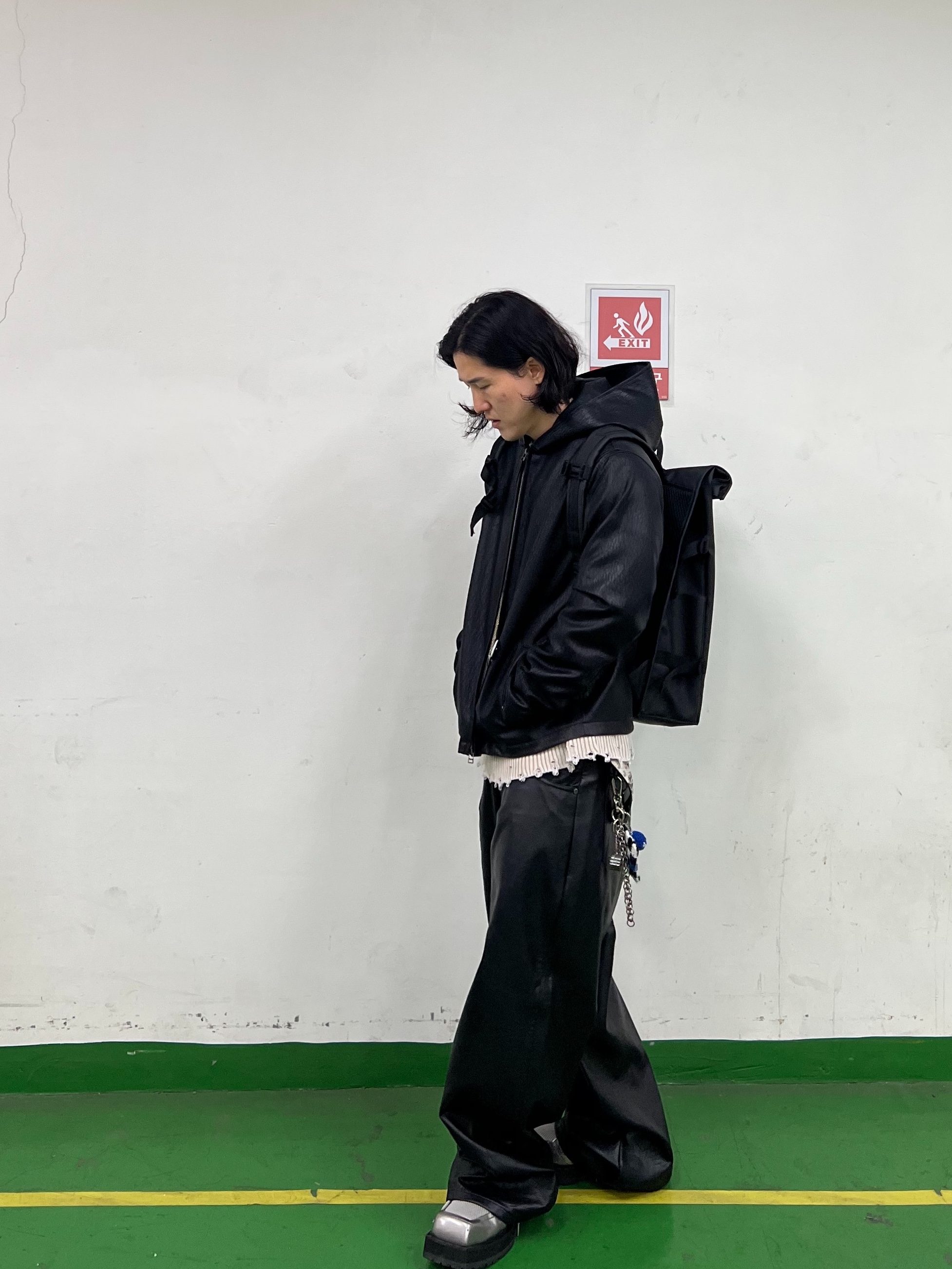 Hono Report Hooded Zip-Up Black 착용 스타일 - 7