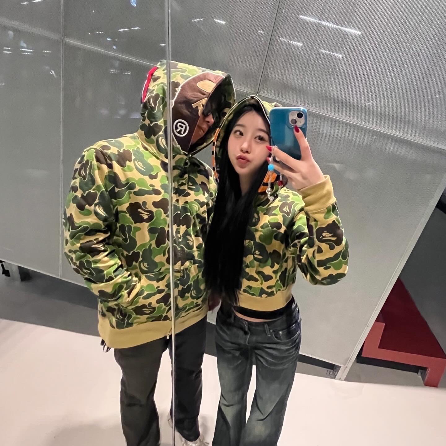 (W) BAPE ABC Camo Baby Lisa Cropped Full Zip Hoodie Green, BAPE ABC Camo 2nd Ape Full Zip Hoodie Green 착용 스타일 - 2