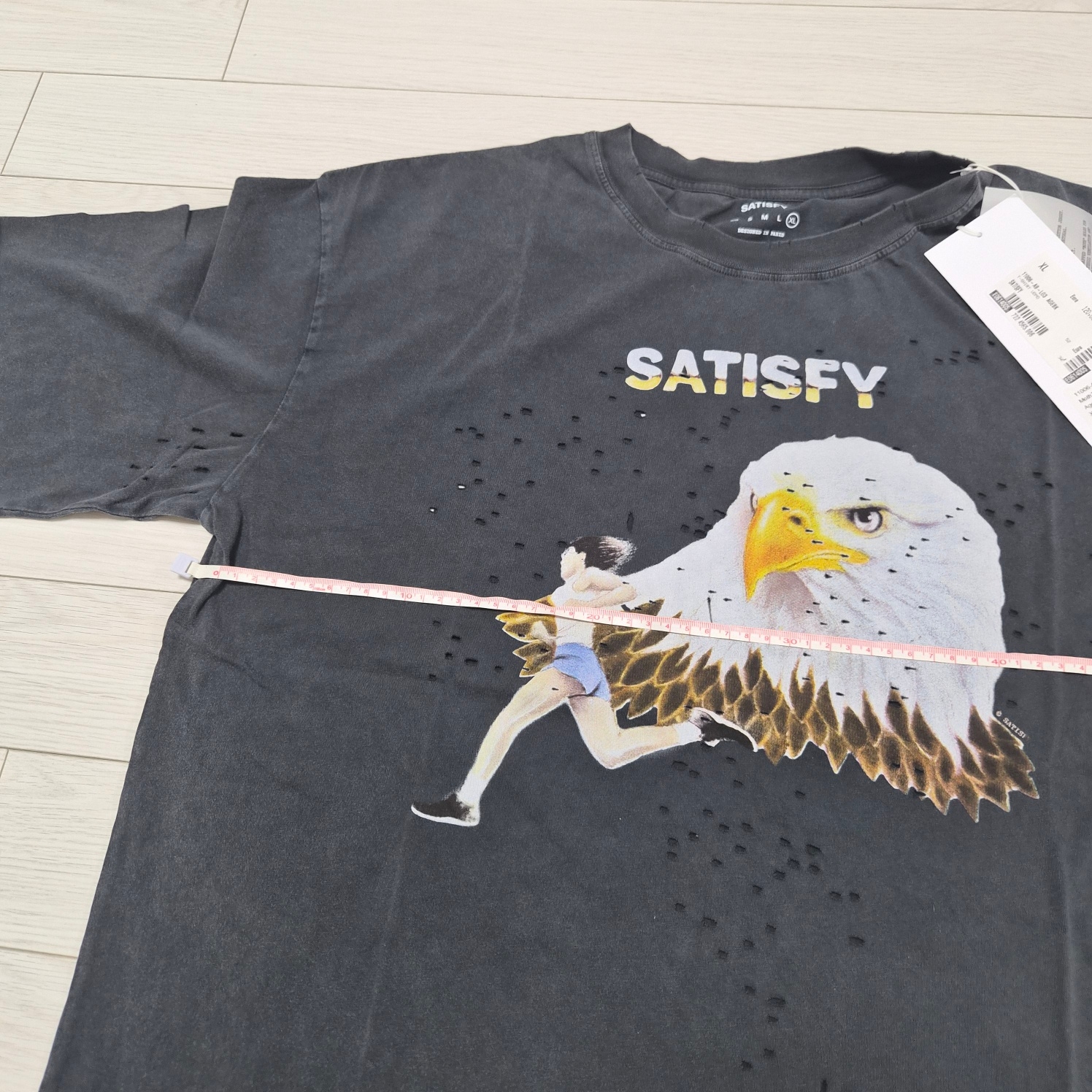 Satisfy Mothtech Eagle T-Shirt Aged Black 착용 스타일
