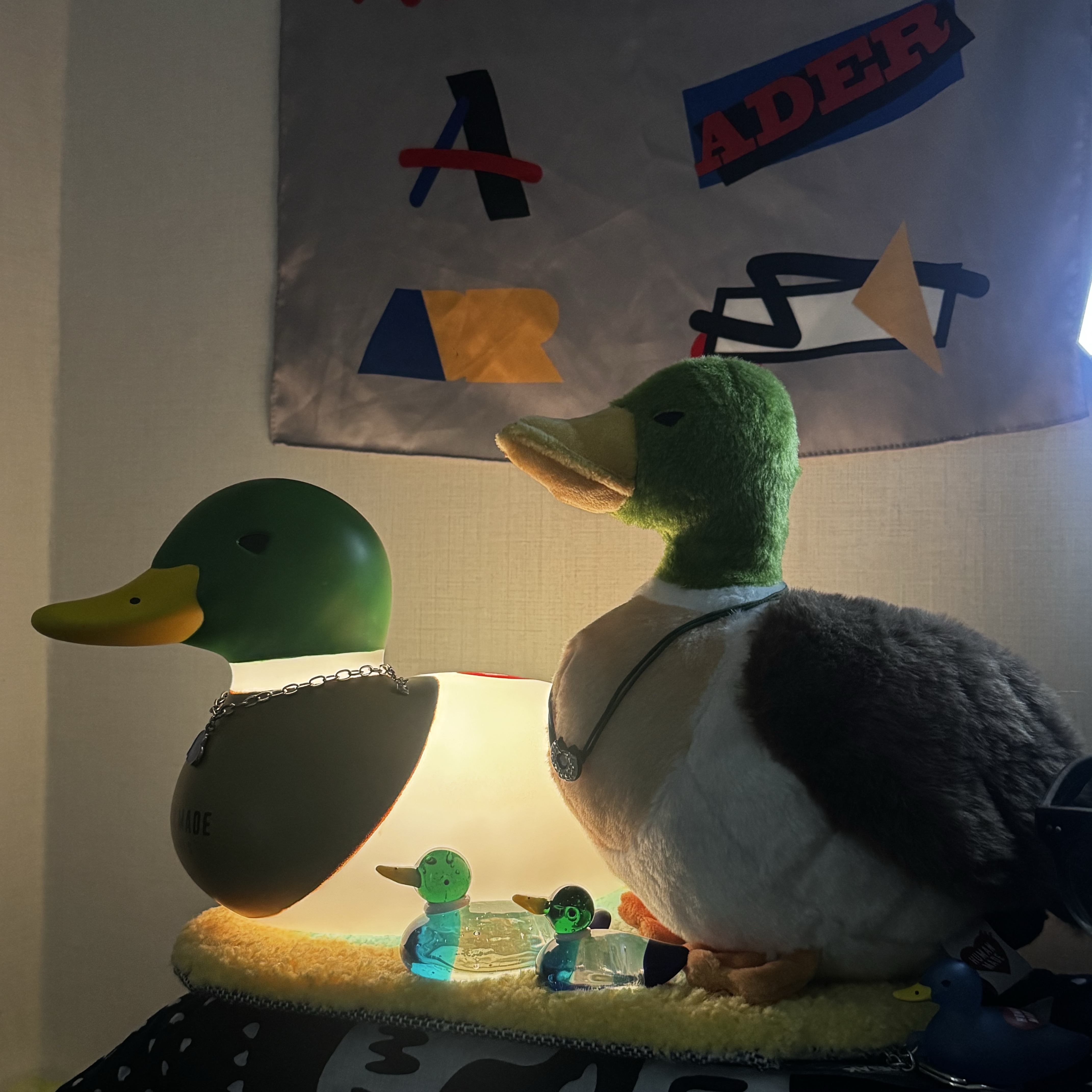 Human Made Duck PVC Key Chain Blue, Human Made Duck Stuffed Toy Green μ°©μ© μ€νμΌ