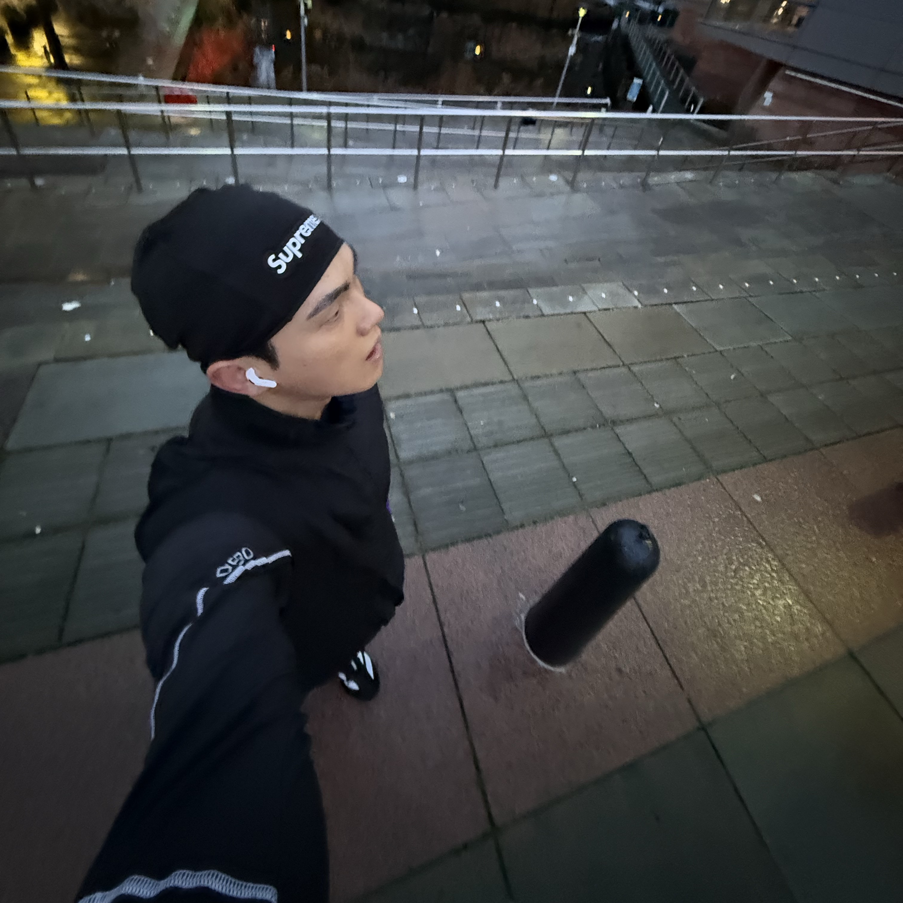 Supreme x Marmot Base Layer Beanie Black - 25FW 착용 스타일