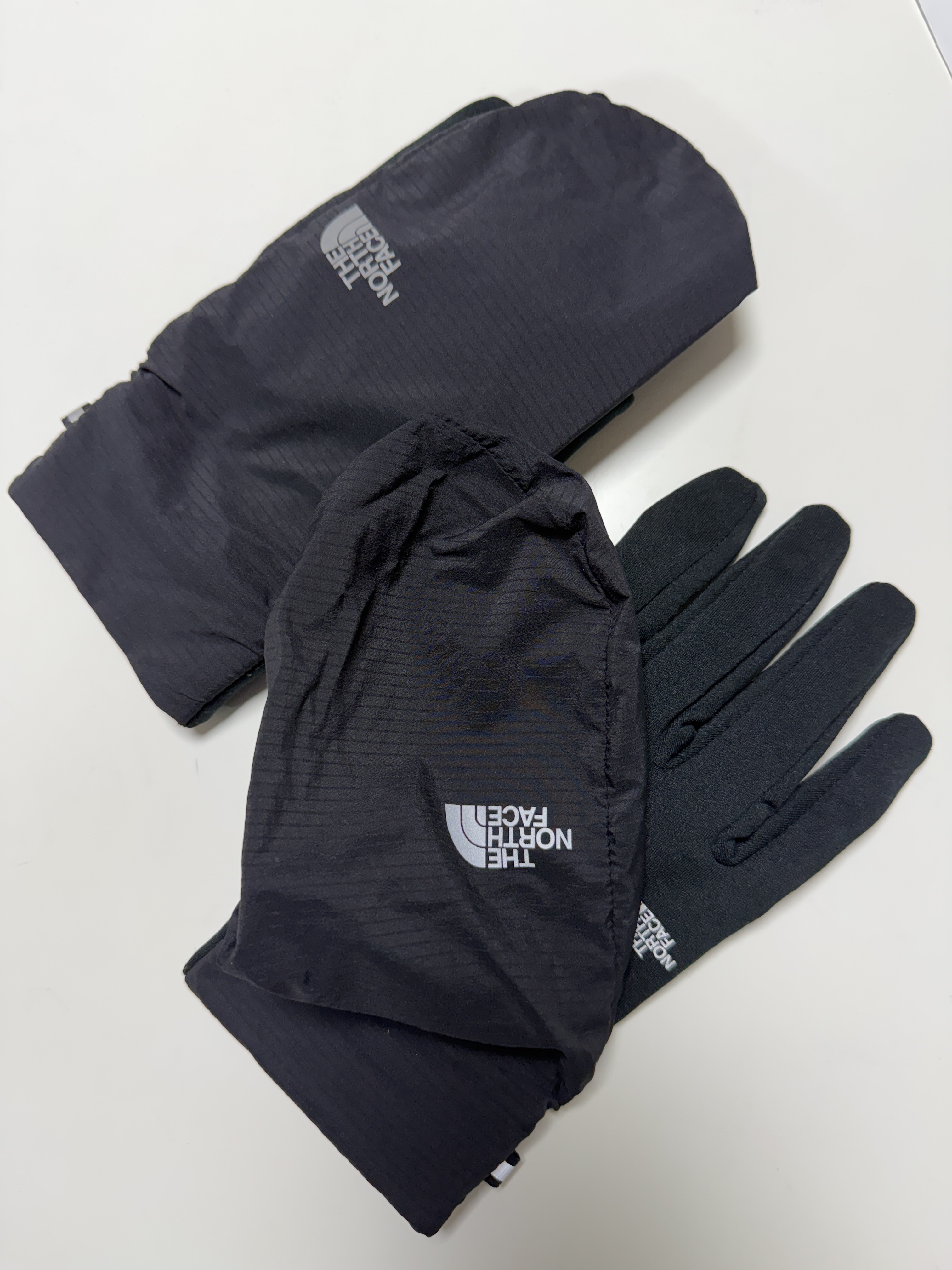 The North Face Wind Up Run Glove Black - 25FW 착용 스타일