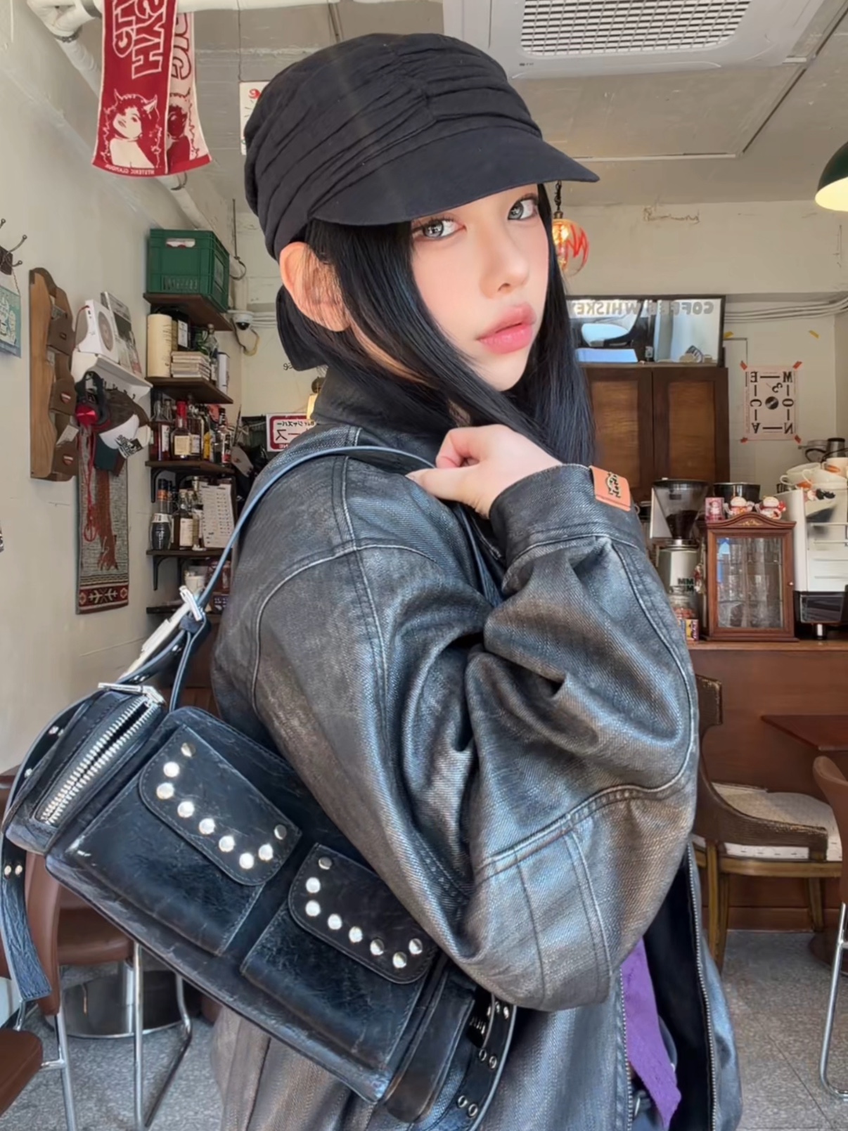 COYSEIO Knot Shirring Cap Black 착용 스타일 - 2