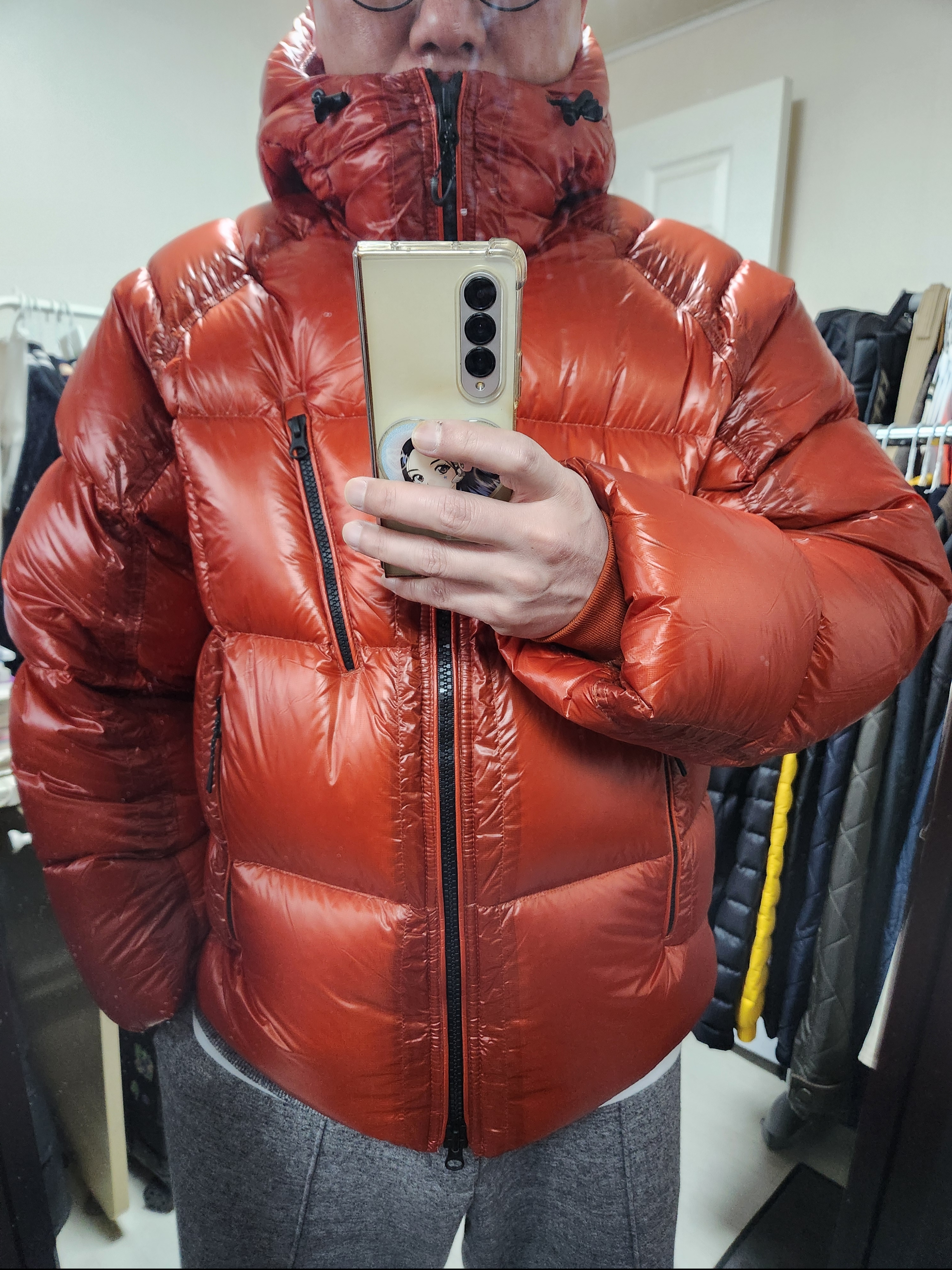 (W) Musinsa Standard City Leisure Sheer Ripstop Hooded Down Jacket Black, GU x Engineered Garments Heavyweight Sweatpants Gray 착용 스타일