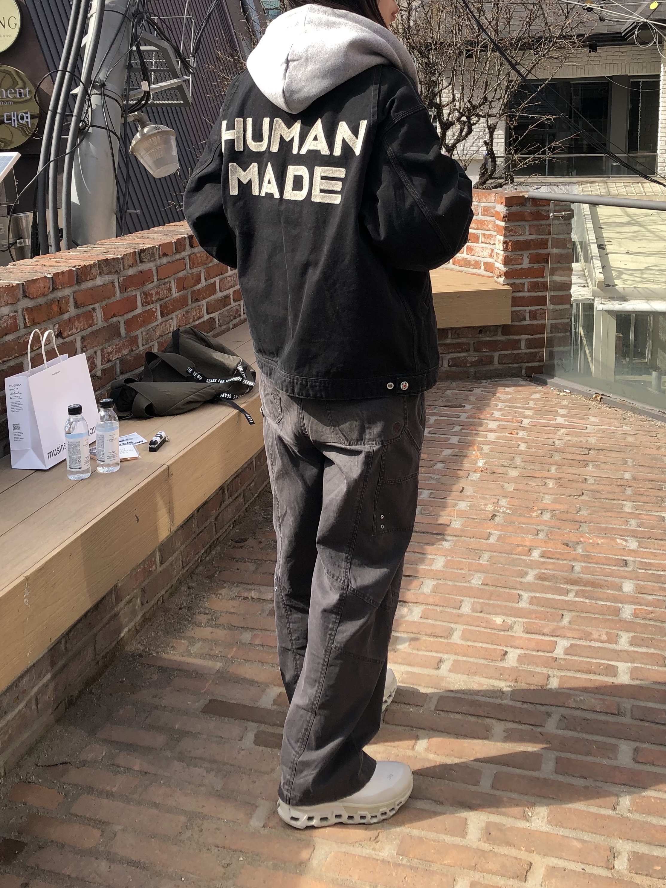 Human Made Zip-Up Embroidery Blouson Black, On Running x Post Archive Faction (Paf) Cloudmonster 2 Moondust Chalk 착용 스타일