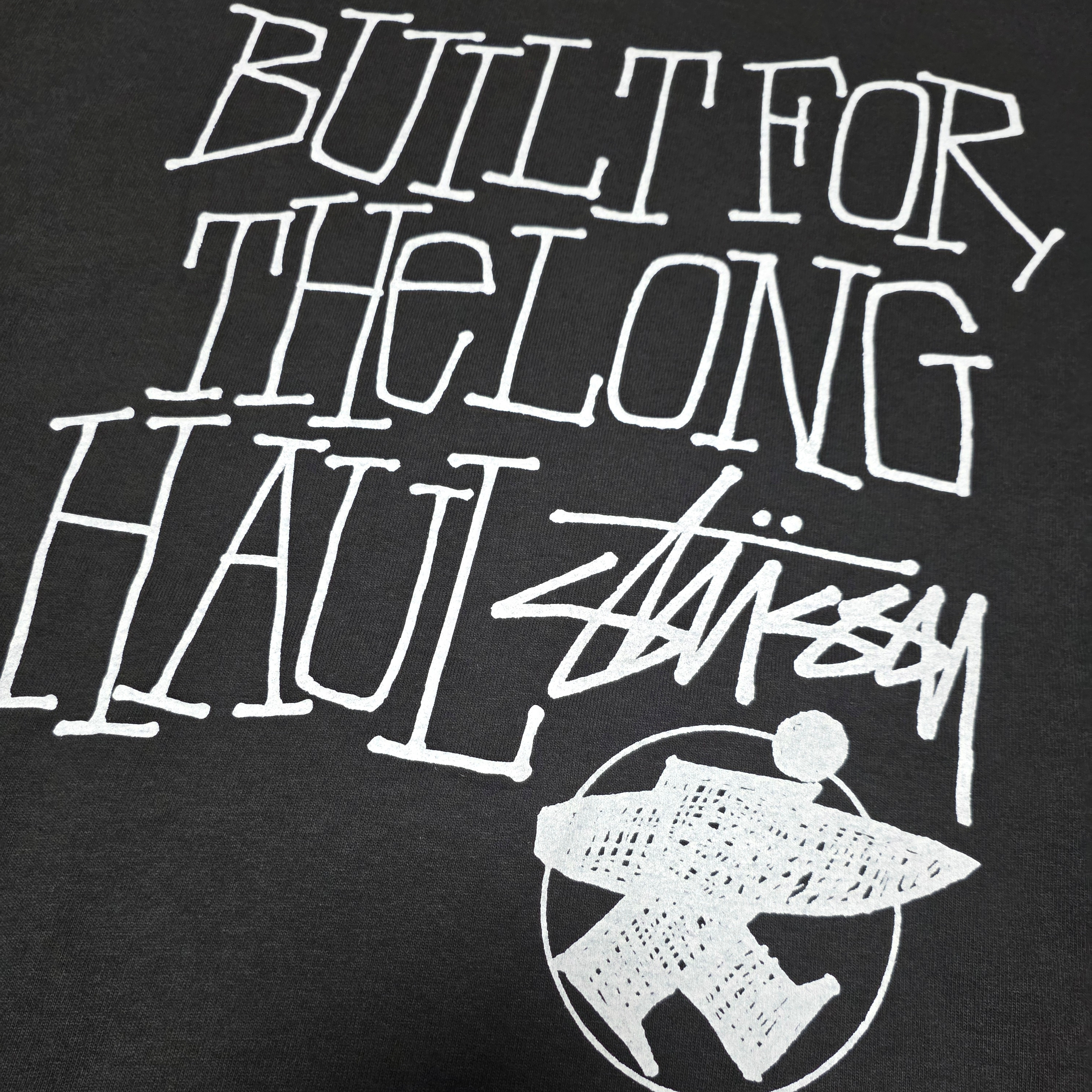 Stussy Long Haul Tee Pigment Dyed Faded Black, Stussy Burly Stone Washed Tee Black 착용 스타일 - 1
