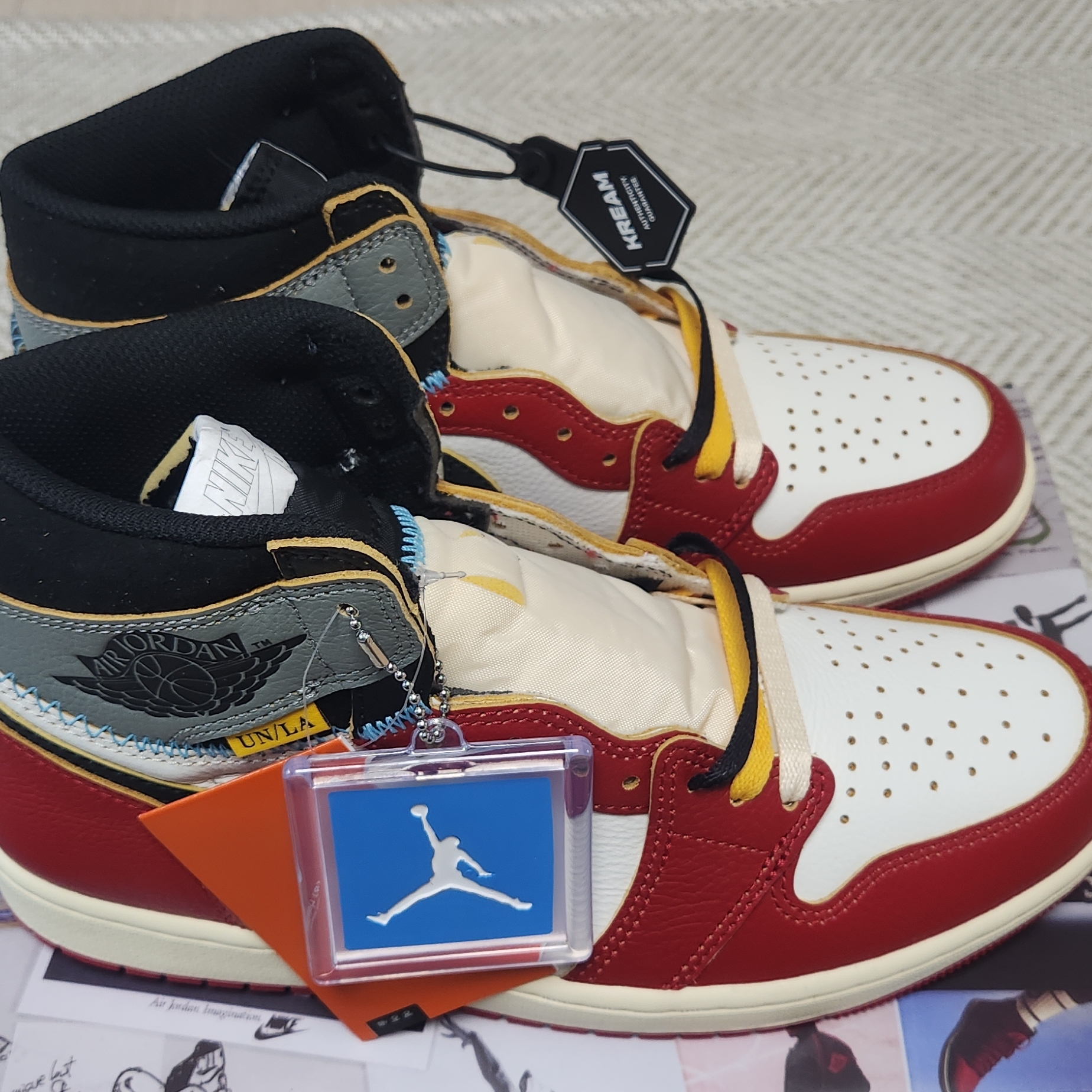 Jordan 1 x Union Retro High OG Chicago Shadow 착용 스타일 - 2