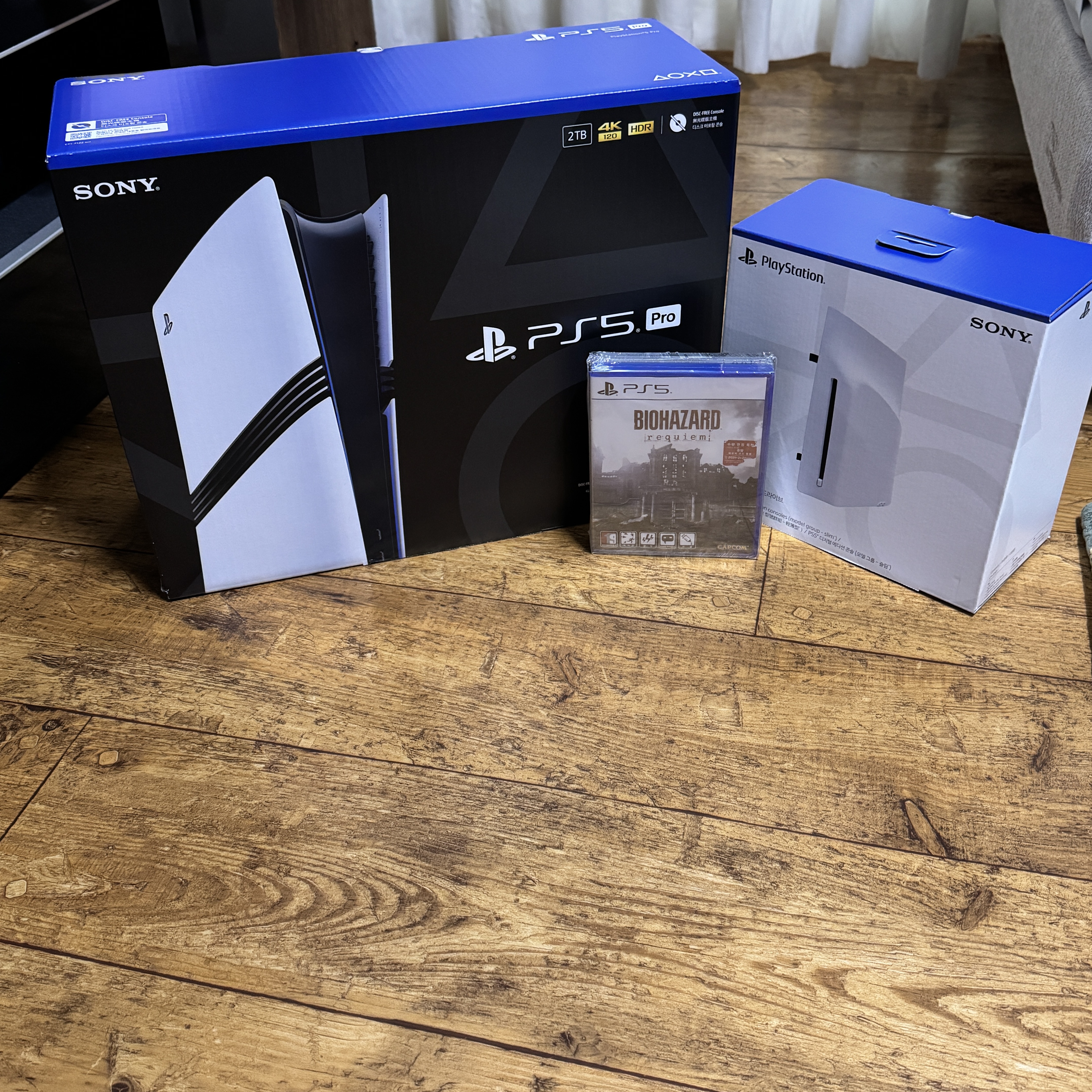 [7% 적립] PlayStation 5 Pro - 2TB, PlayStation 5 Disk Drive 착용 스타일 - 3