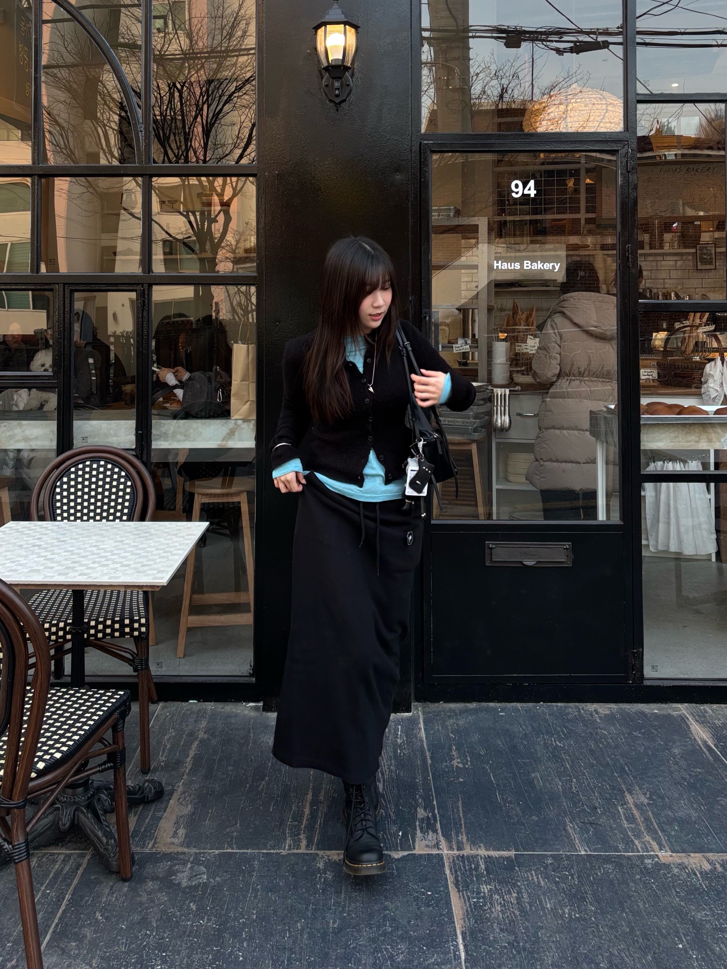 (W) Dr. Martens 1B99 Boots Black 착용 스타일