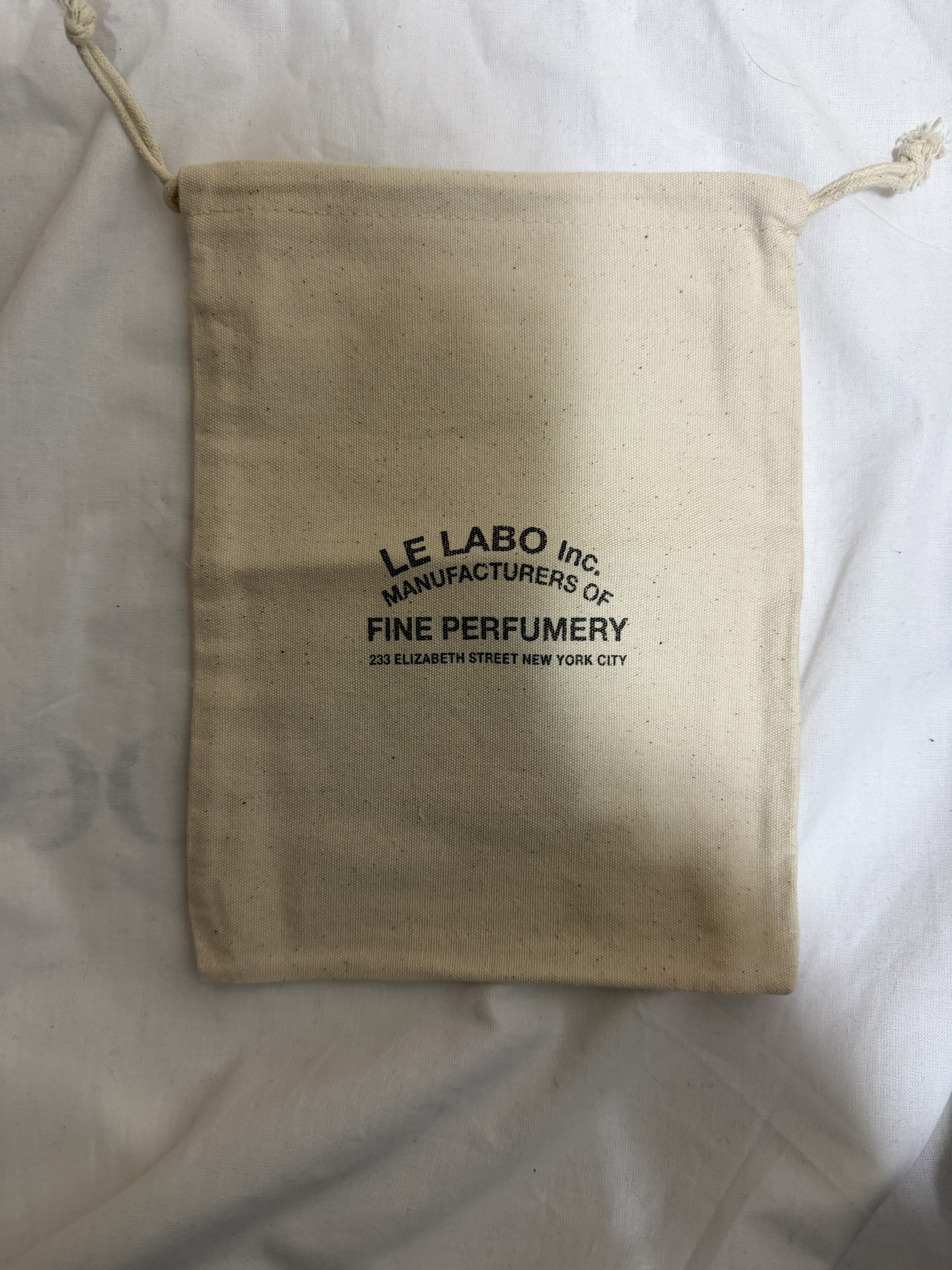 Le Labo Another 13 Eau De Parfum 100ml 착용 스타일 - 5