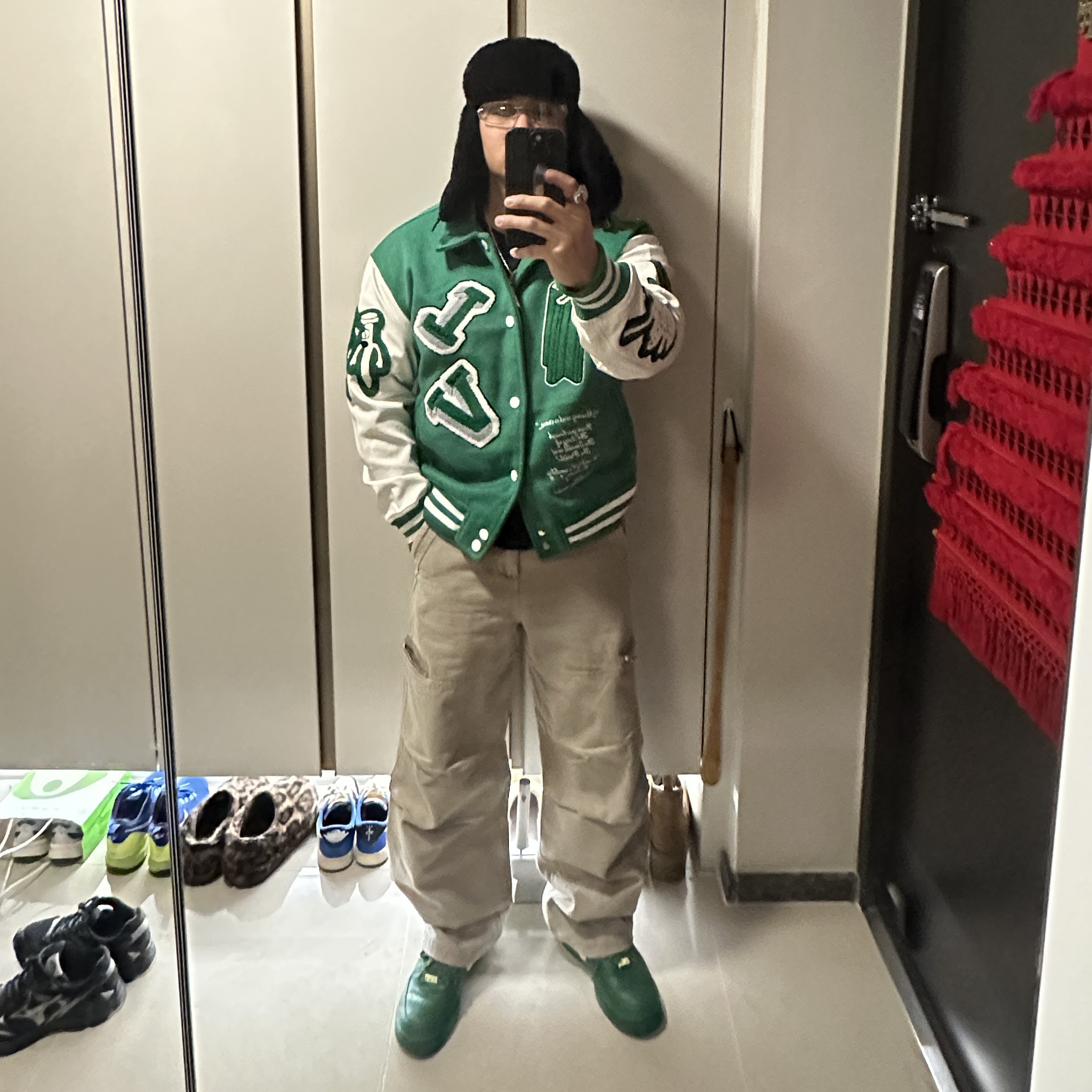 Louis Vuitton Varsity Leather Jacket Green, Nike x Ambush Air Force 1 Low SP Pine Green and Citron 착용 스타일 - 2